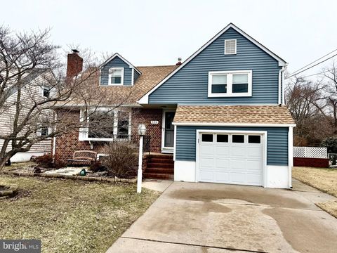 504 LEUCKEL AVENUE HAMILTON NJ 08619