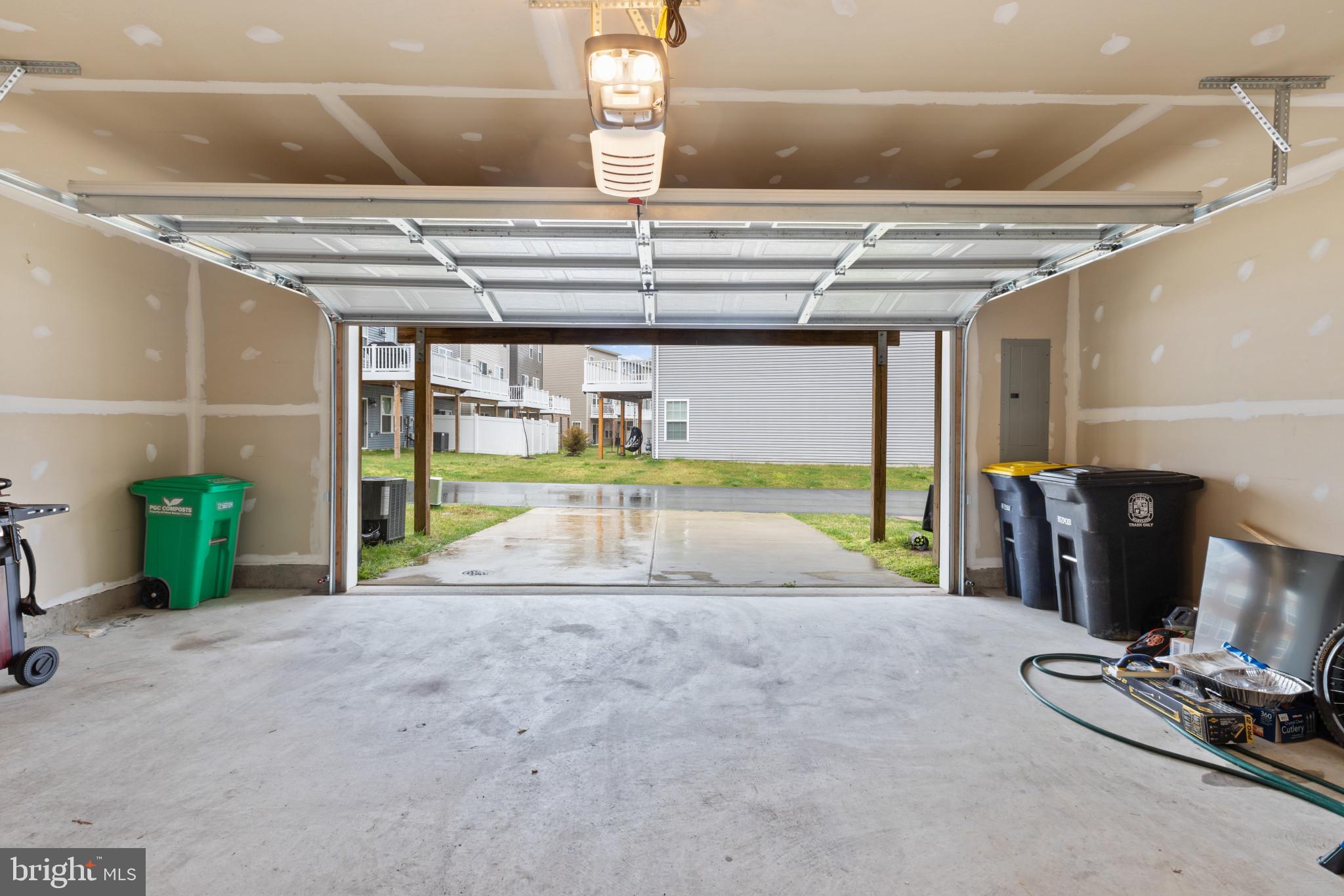 SMITH HOME FARM - Residential