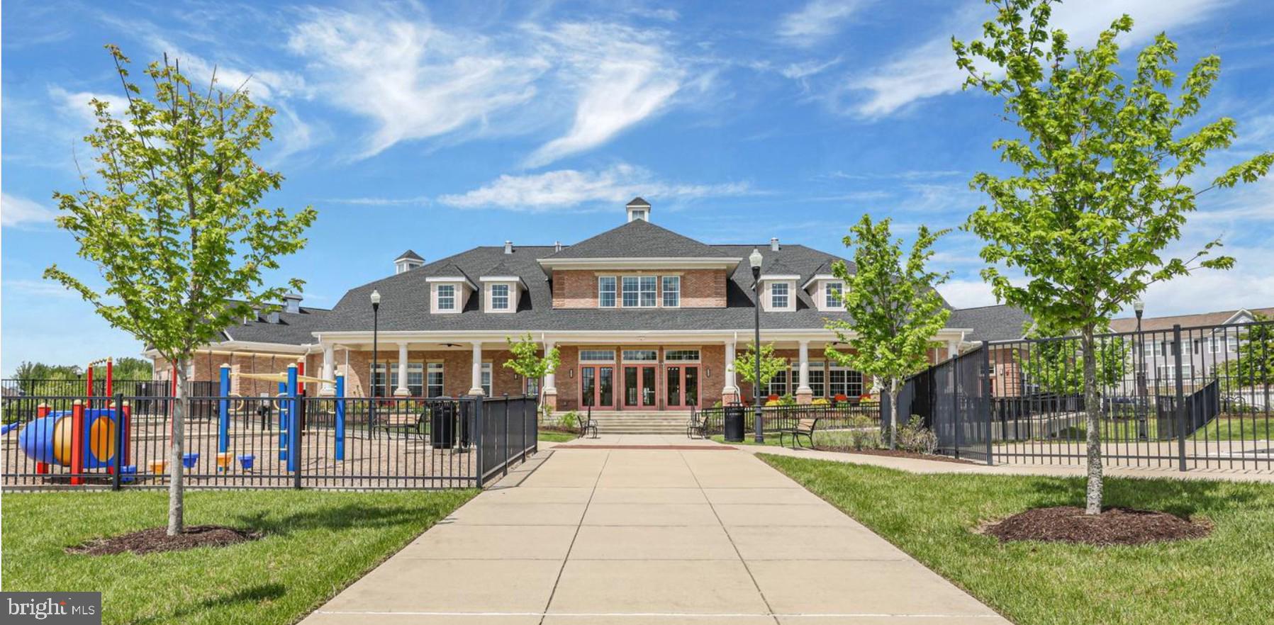 SMITH HOME FARM - Residential