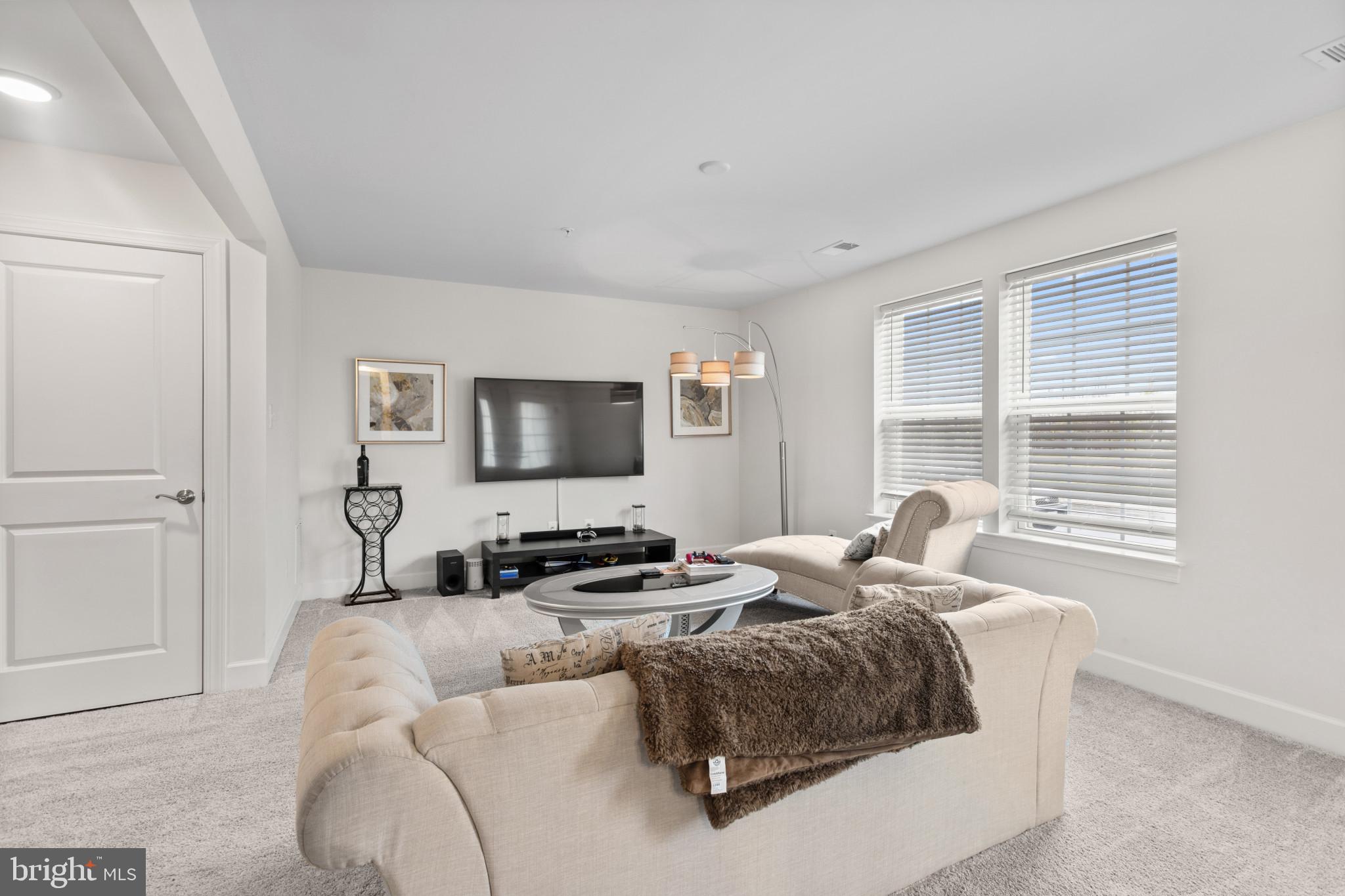 SMITH HOME FARM - Residential