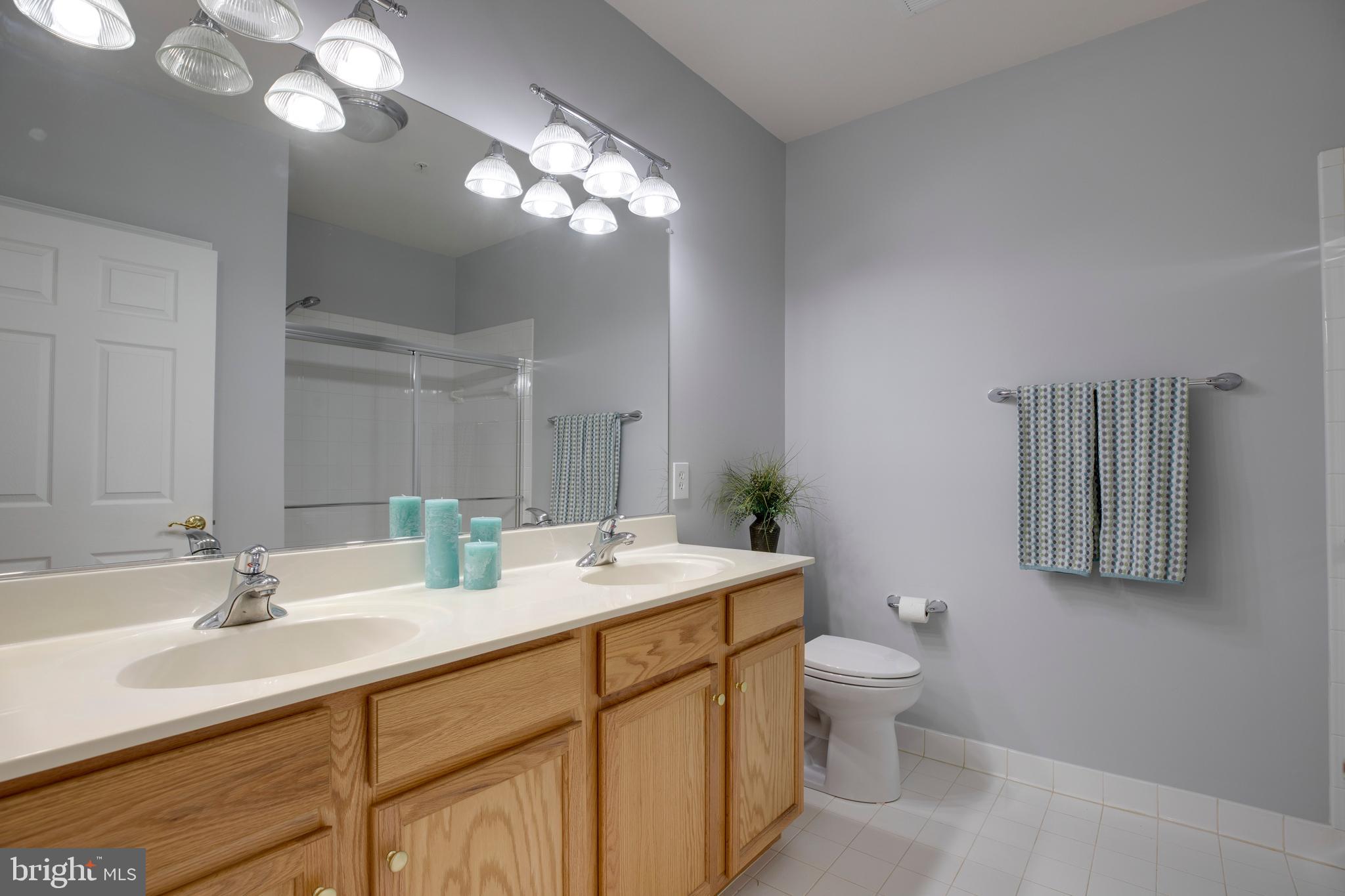 CENTRAL PARKE AT LOWES ISLAND - Residential