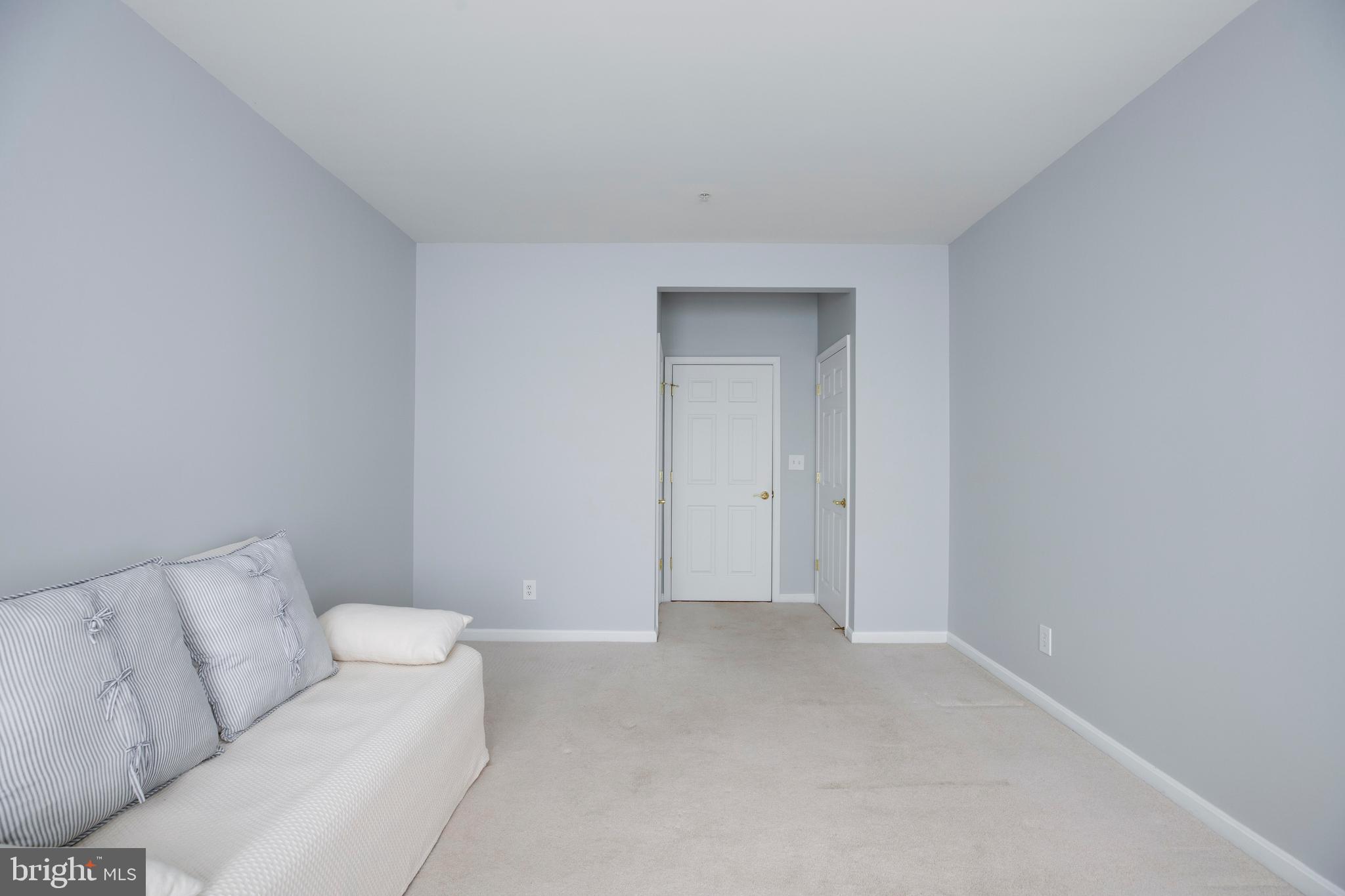 CENTRAL PARKE AT LOWES ISLAND - Residential