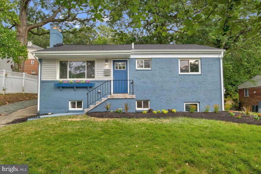 4 bedrooms, 2 full baths and a completely open rec area. Over 2000 sq ft...Beautifully renovated home located in the highly sought after subdivision of Cheverly, Maryland which is minutes from Washington DC and convenient to every highway. Several shopping centers in all directions.