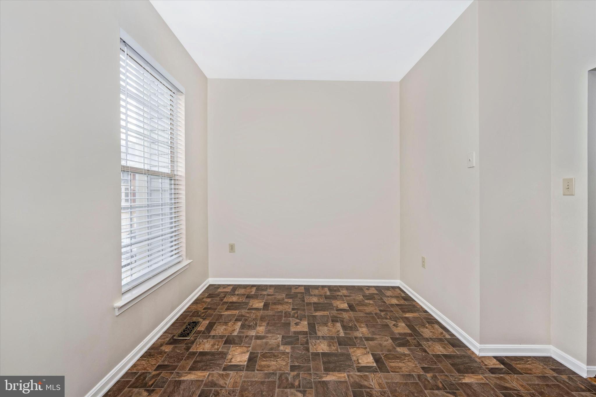 TASKERS CHANCE - Residential