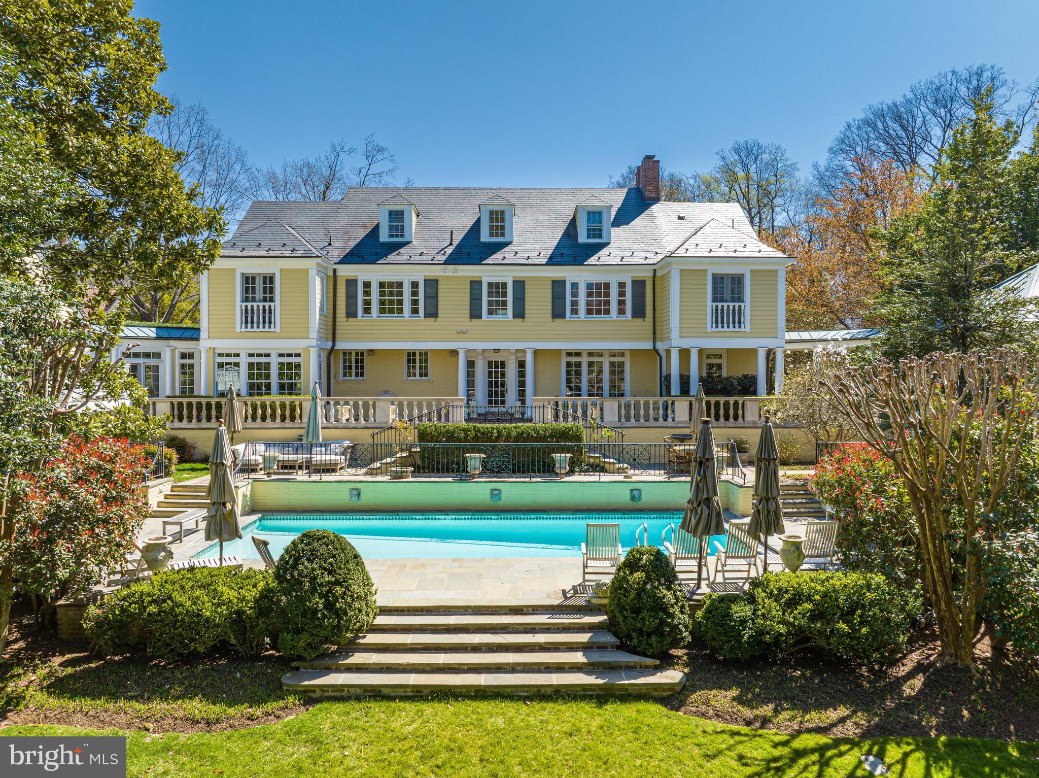 SPRING VALLEY - Residential