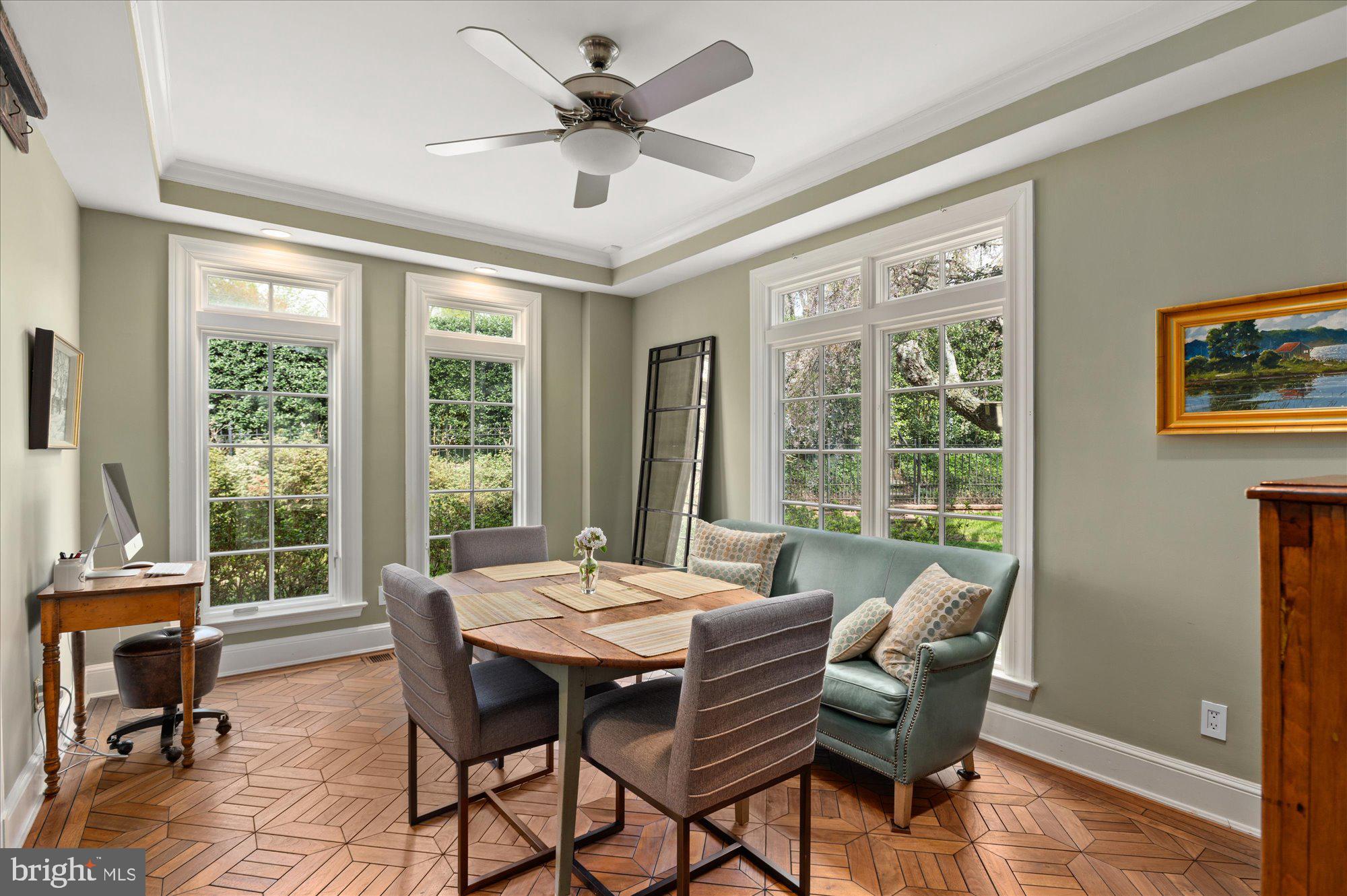 SPRING VALLEY - Residential