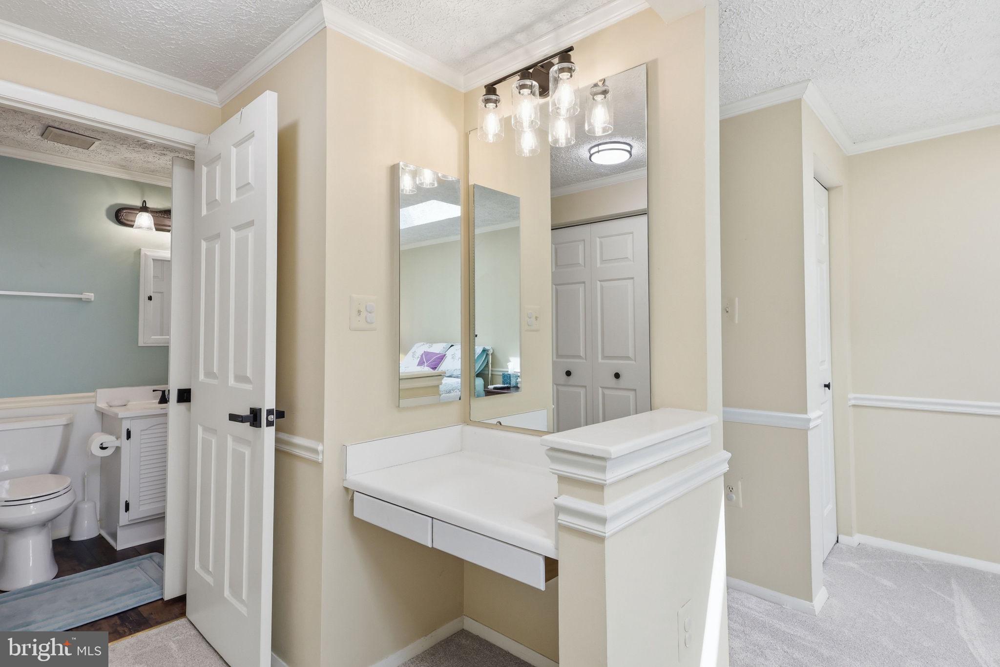 DEVILS REACH CONDOS - Residential