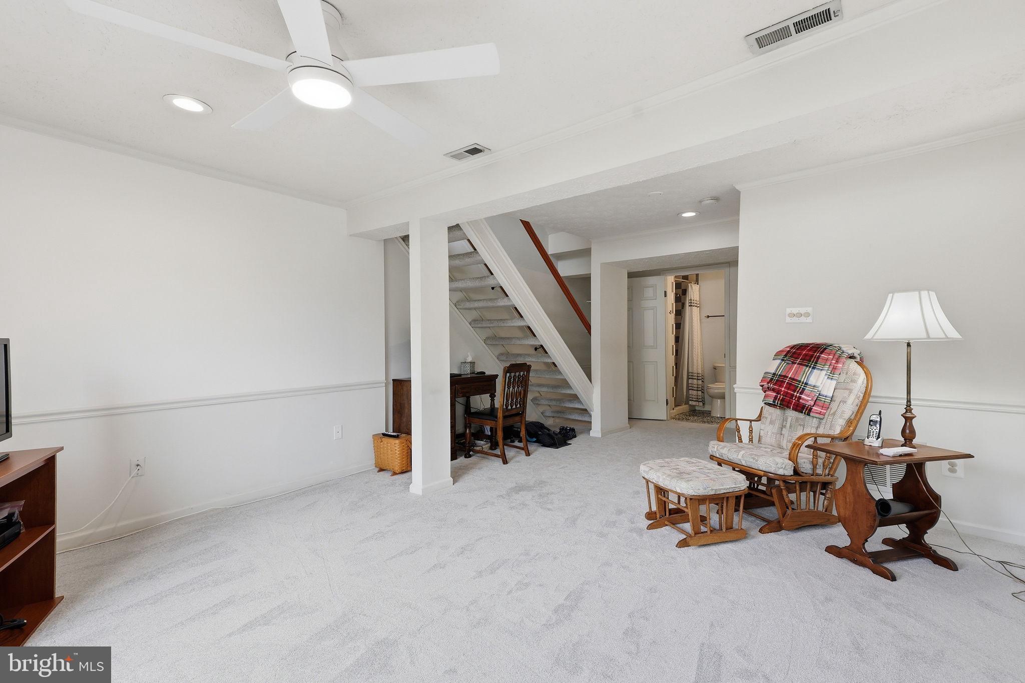 DEVILS REACH CONDOS - Residential