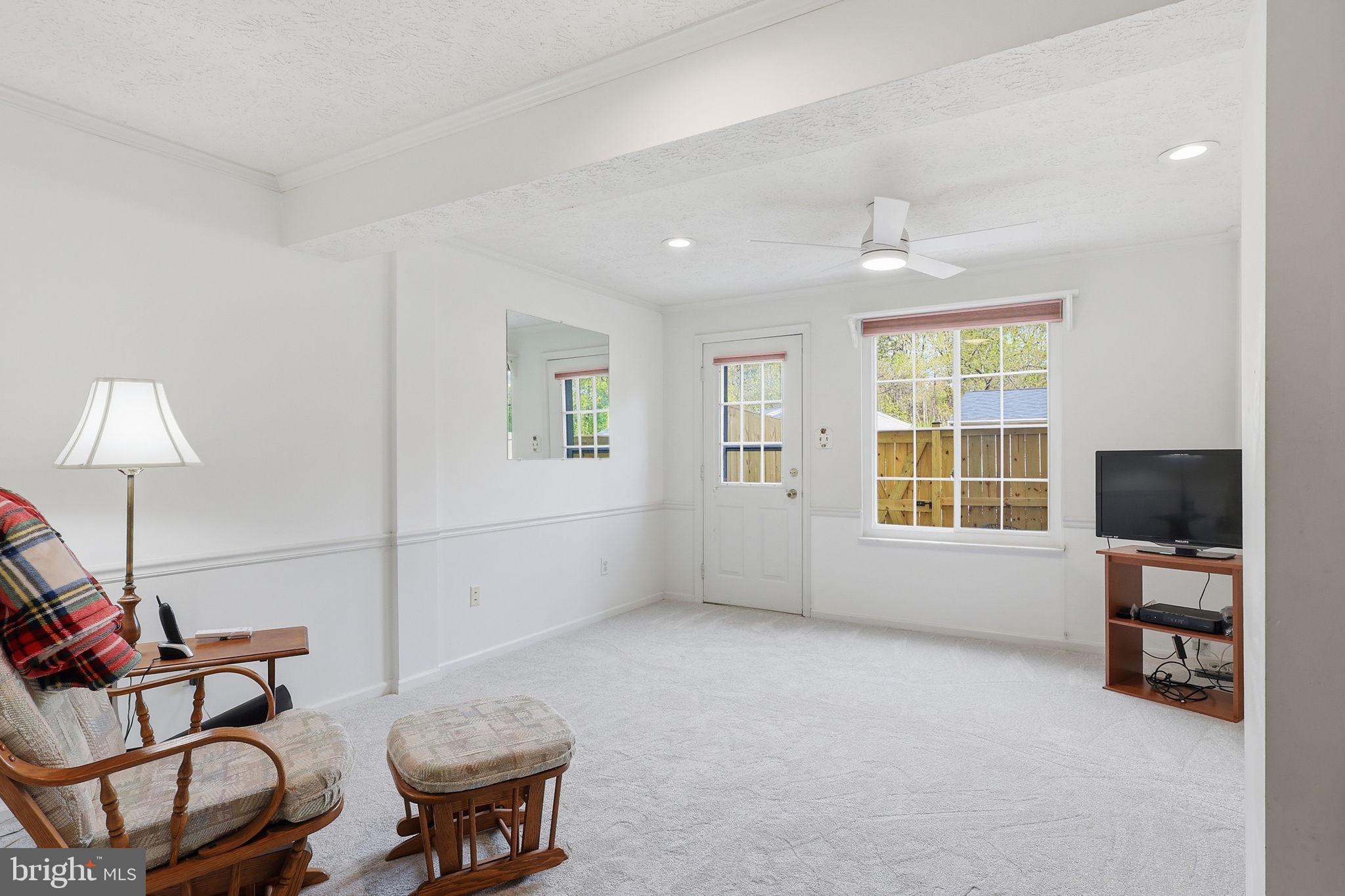 DEVILS REACH CONDOS - Residential