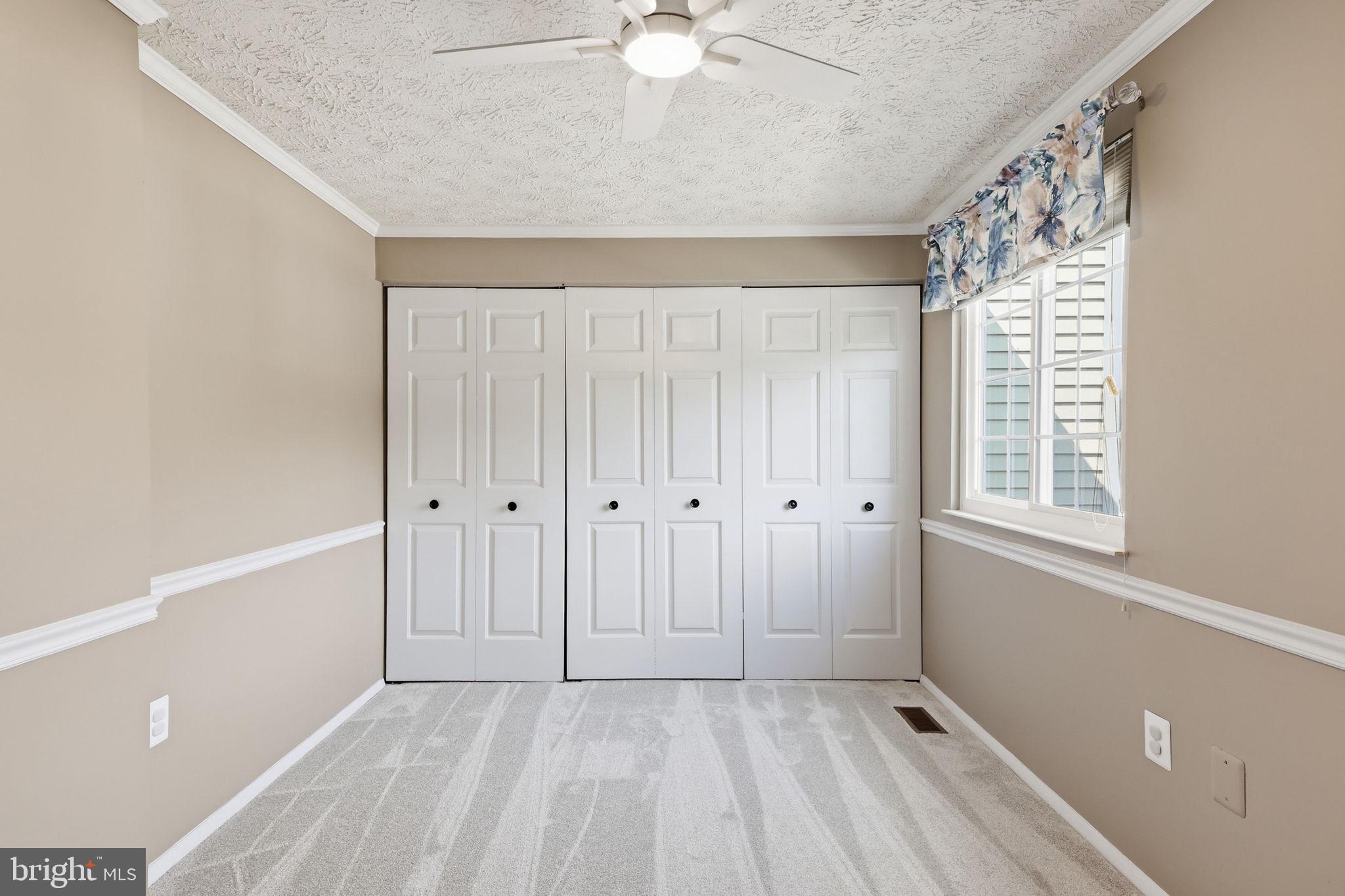 DEVILS REACH CONDOS - Residential