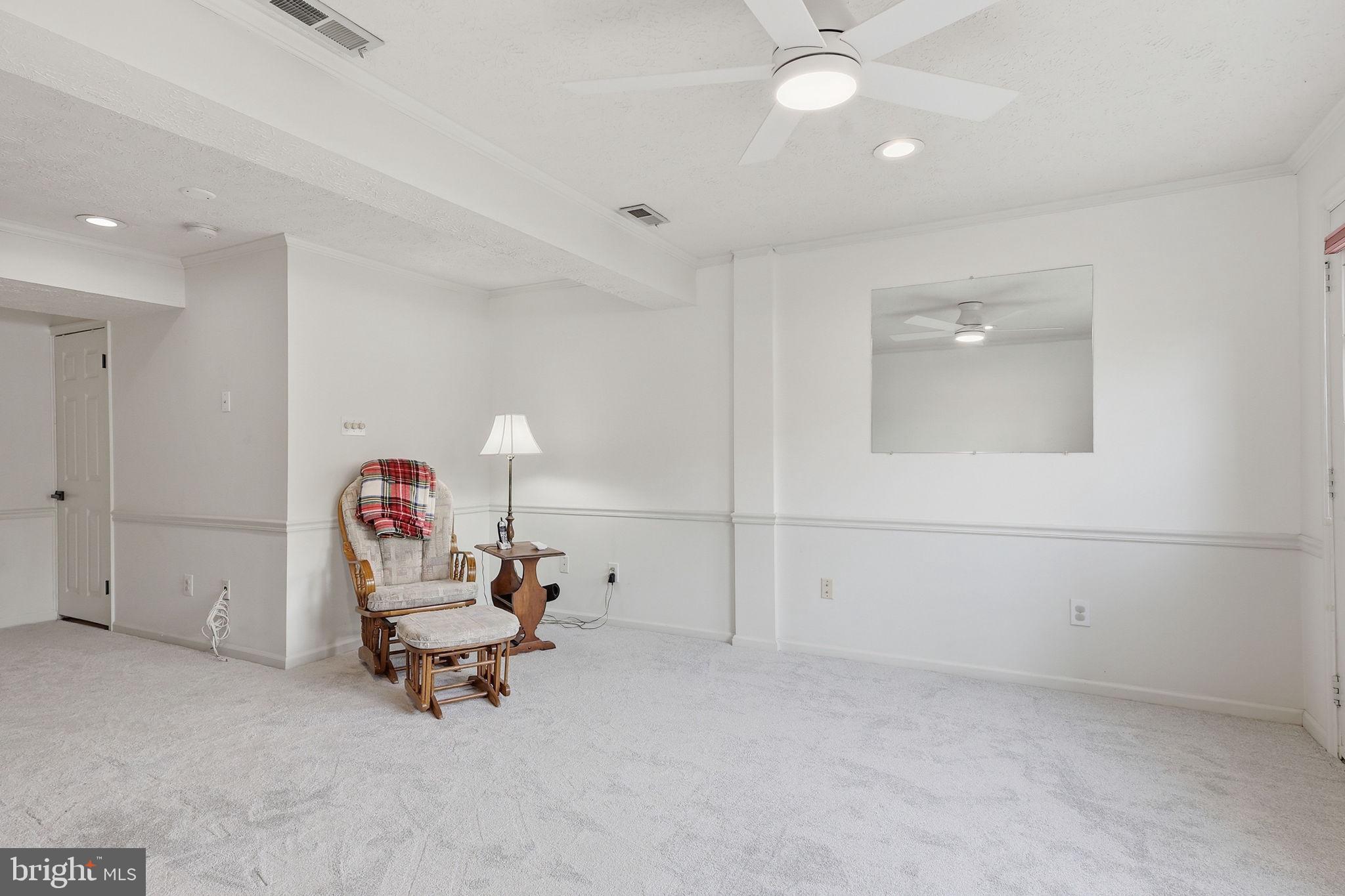 DEVILS REACH CONDOS - Residential