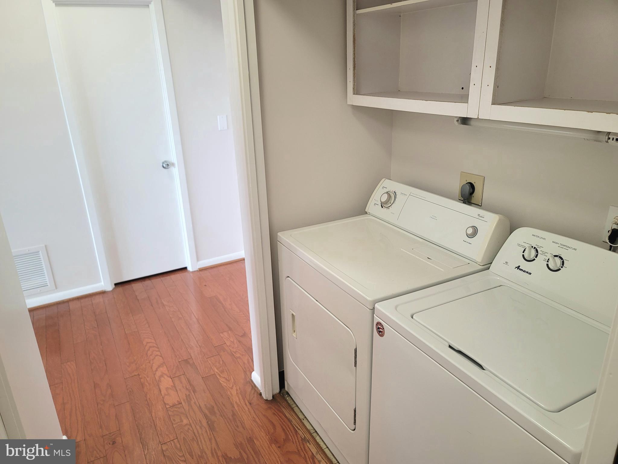 SKYLINE SQUARE CONDO - Residential