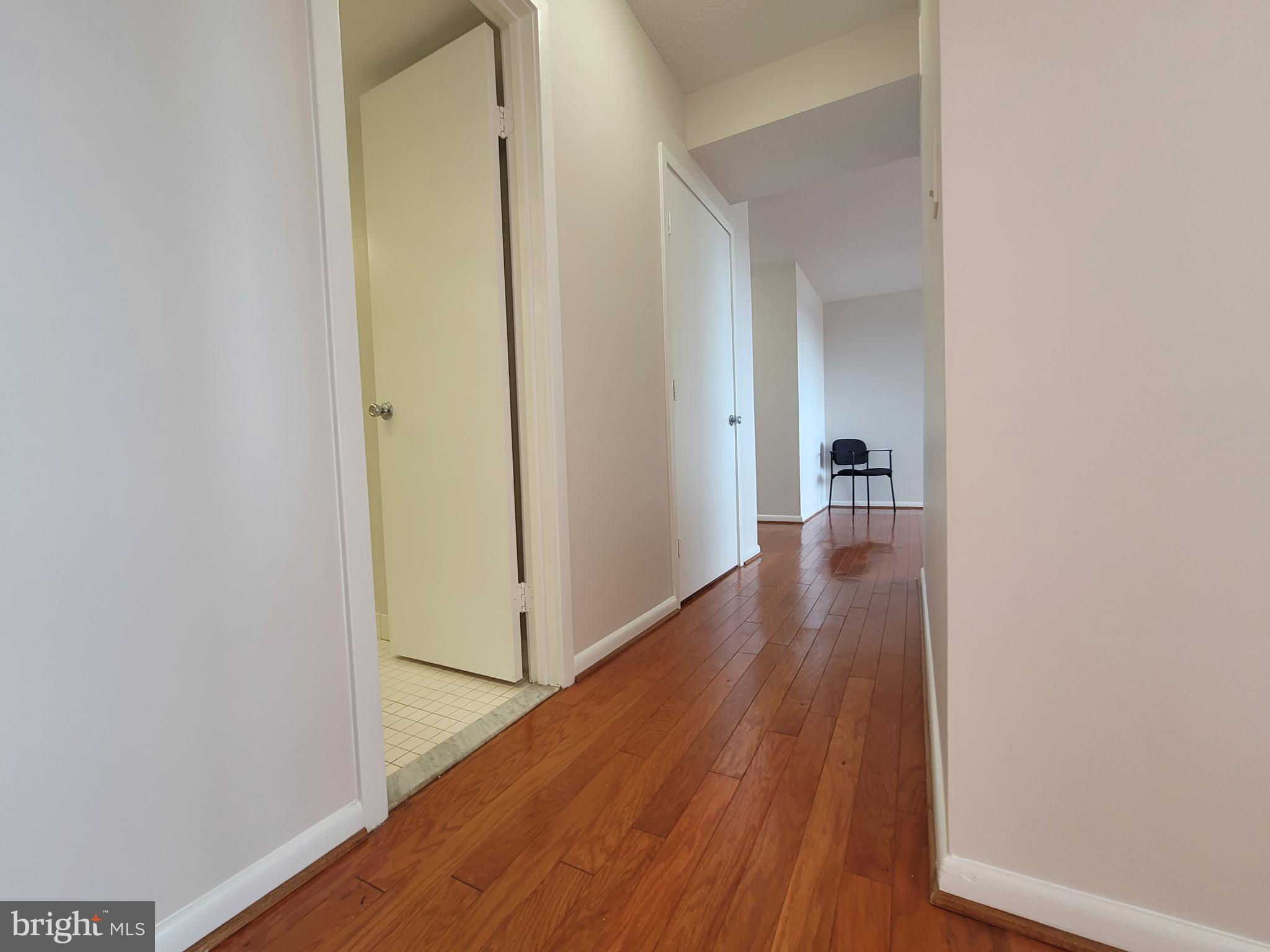 SKYLINE SQUARE CONDO - Residential