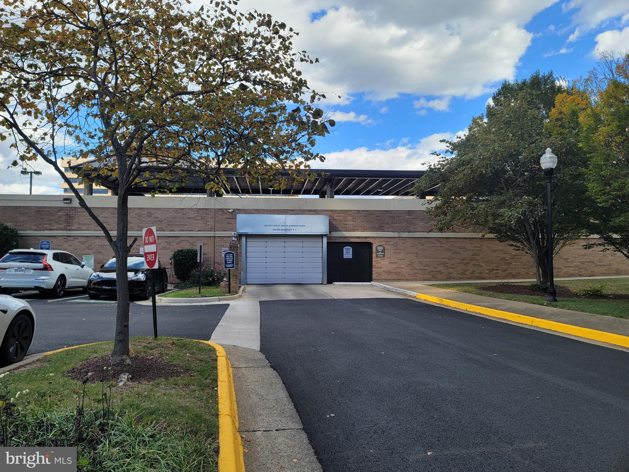 5501 SEMINARY ROAD 1107S