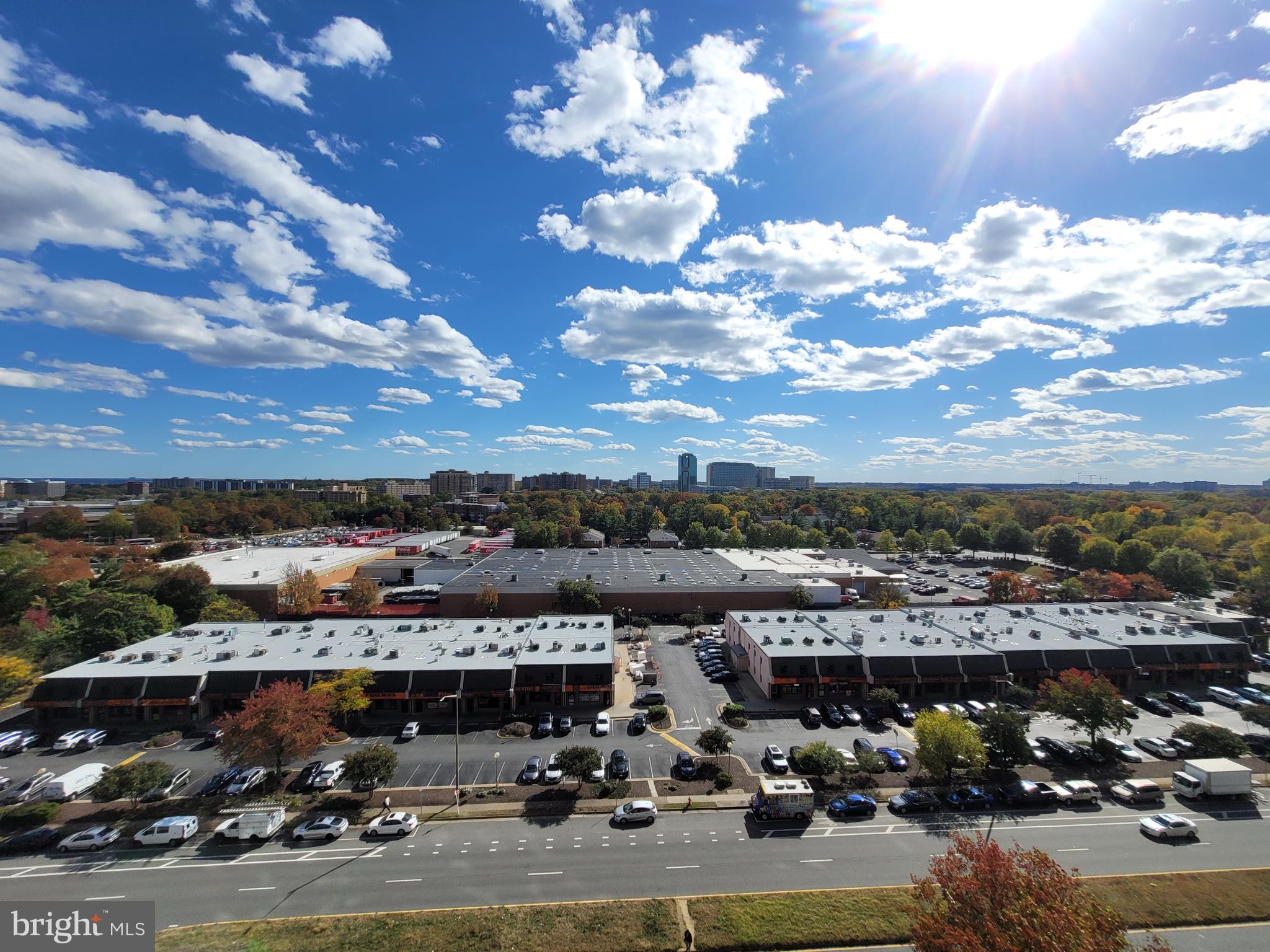 SKYLINE SQUARE CONDO - Residential