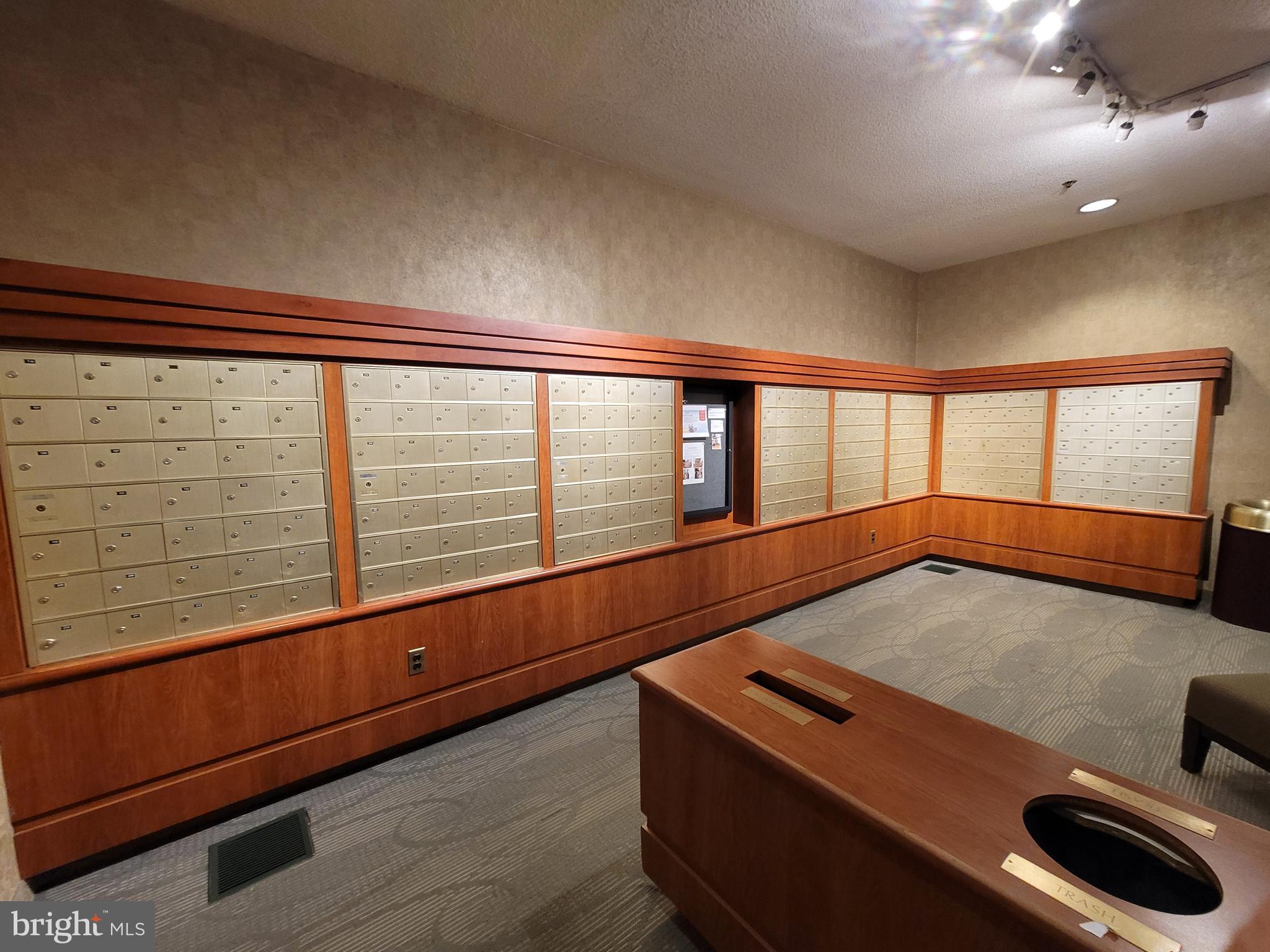 SKYLINE SQUARE CONDO - Residential