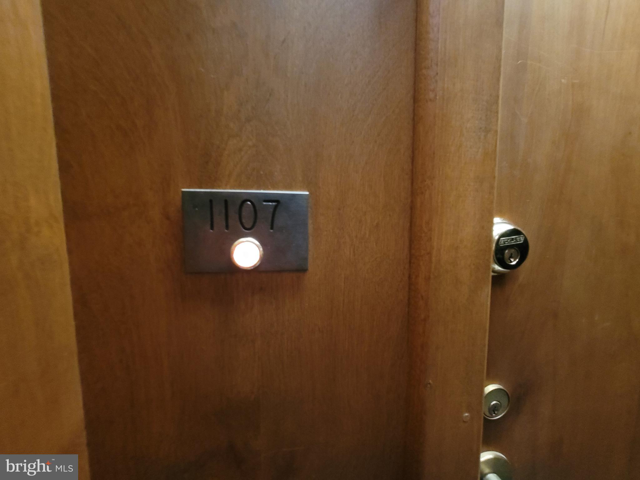 SKYLINE SQUARE CONDO - Residential