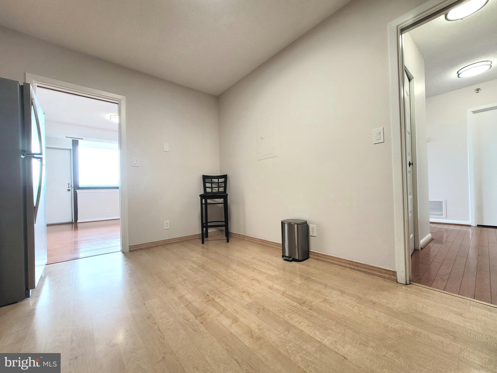 SKYLINE SQUARE CONDO - Residential