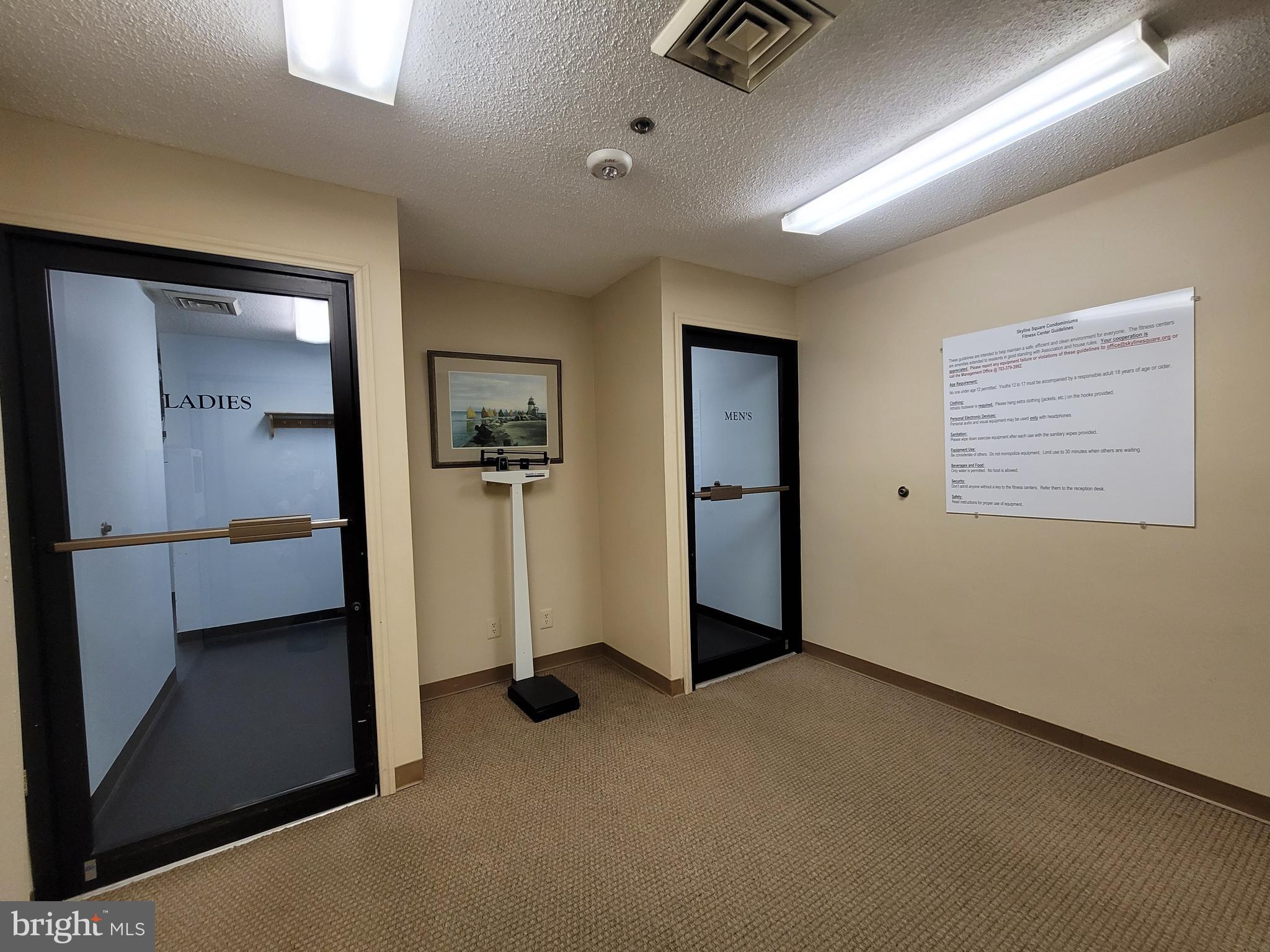 SKYLINE SQUARE CONDO - Residential