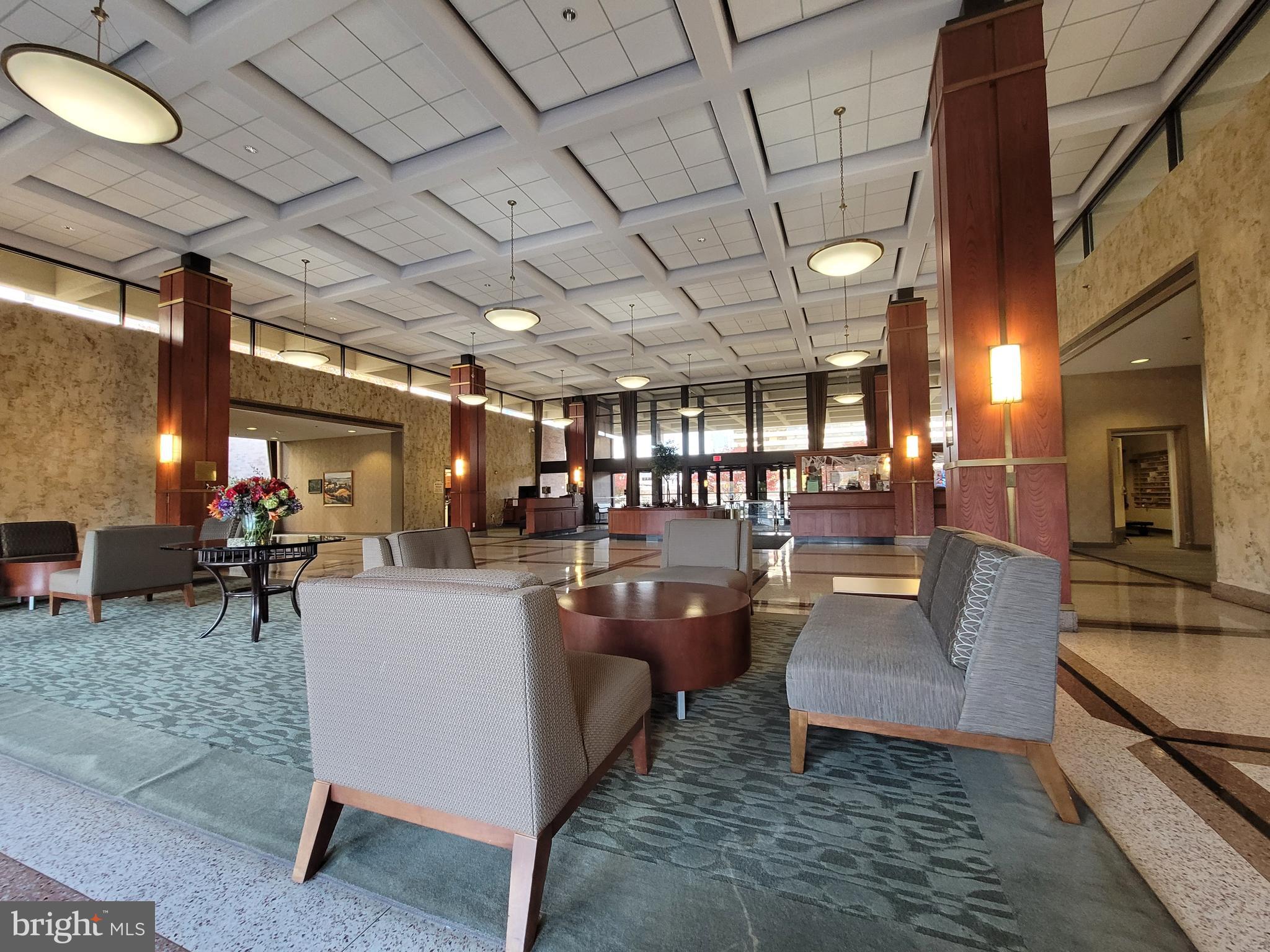 SKYLINE SQUARE CONDO - Residential