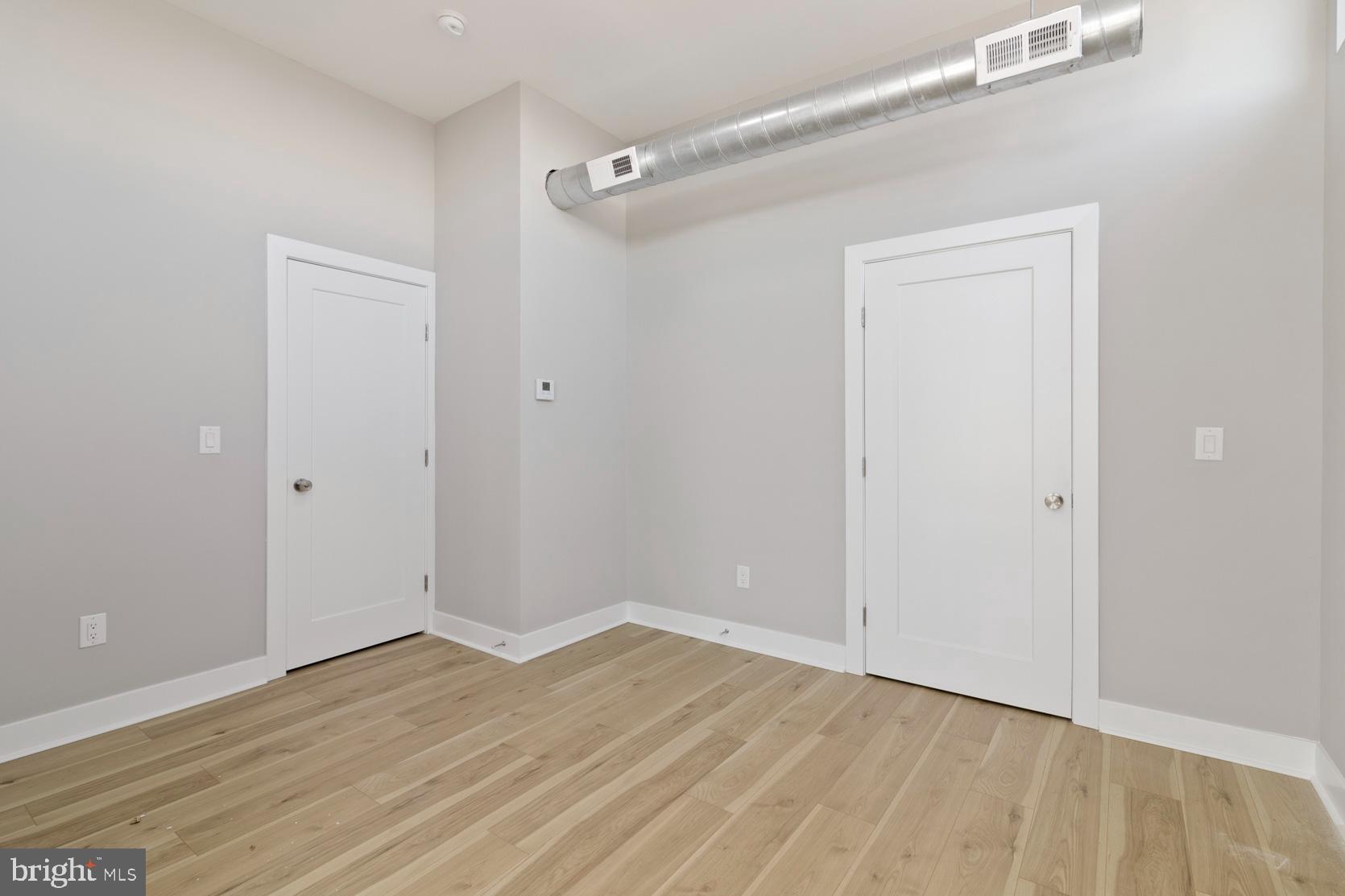 EAST KENSINGTON - Residential Lease