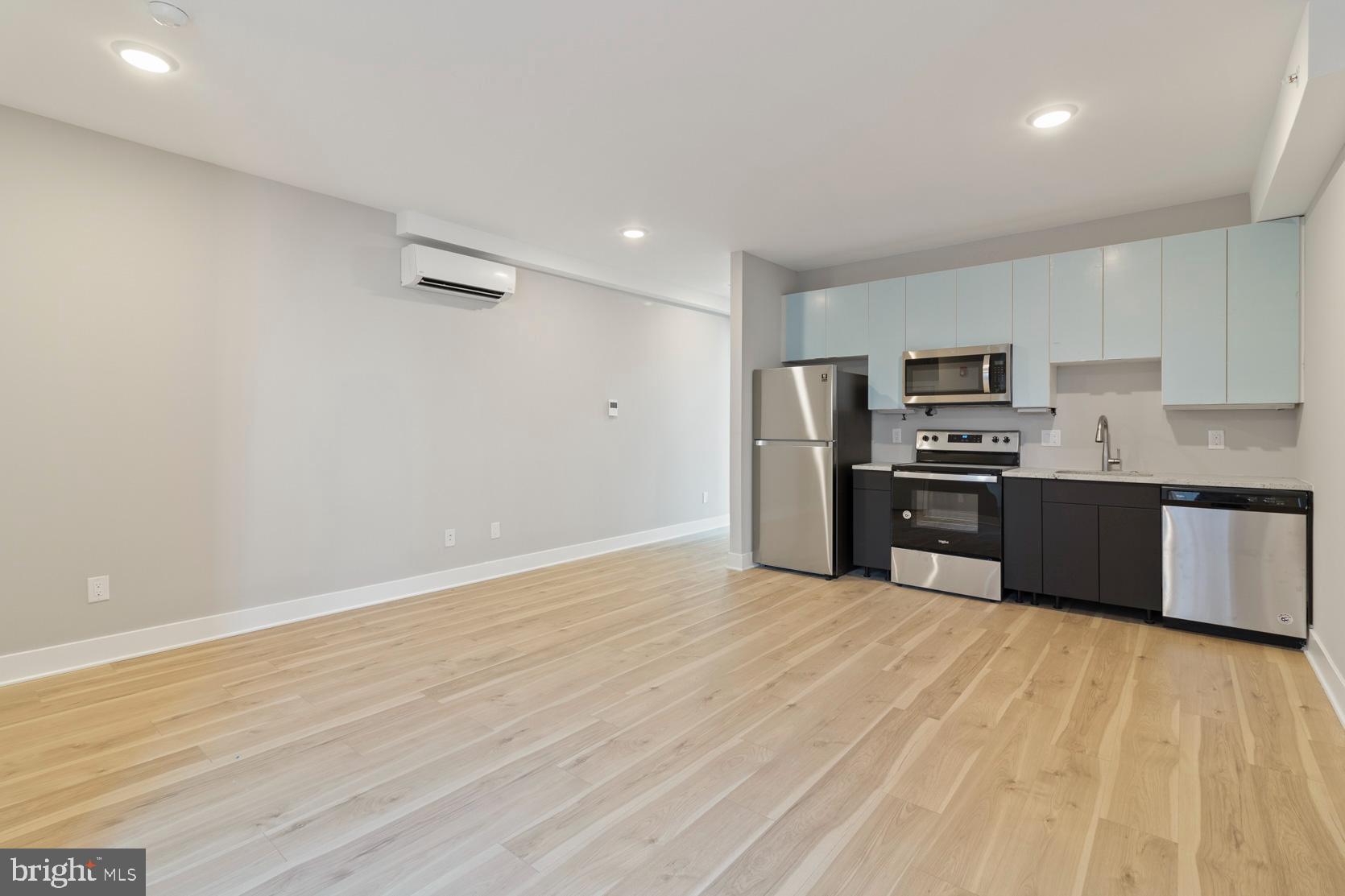 EAST KENSINGTON - Residential Lease