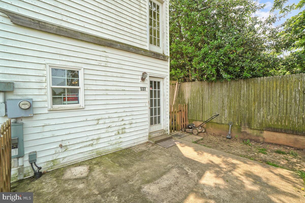 HAGERSTOWN - Residential