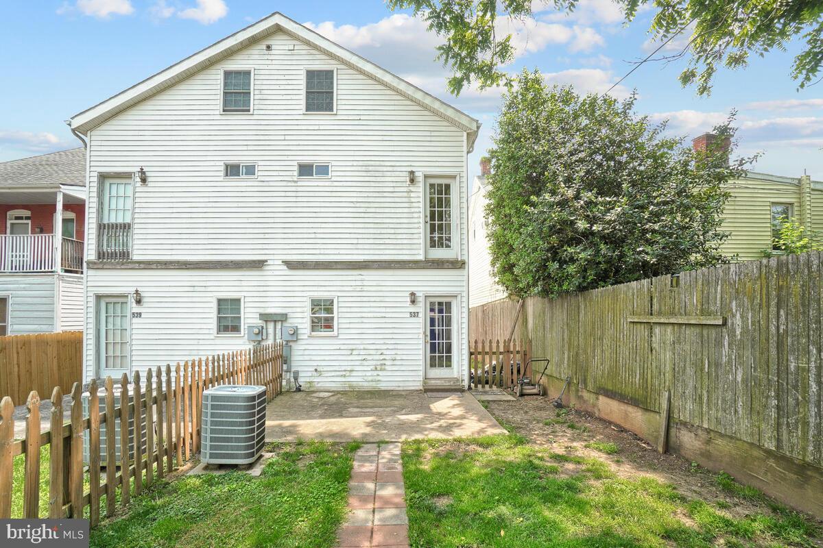 HAGERSTOWN - Residential