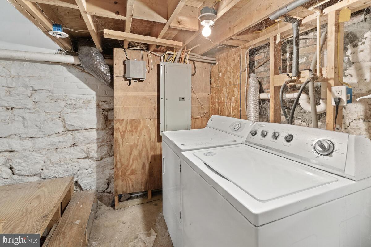 HAGERSTOWN - Residential