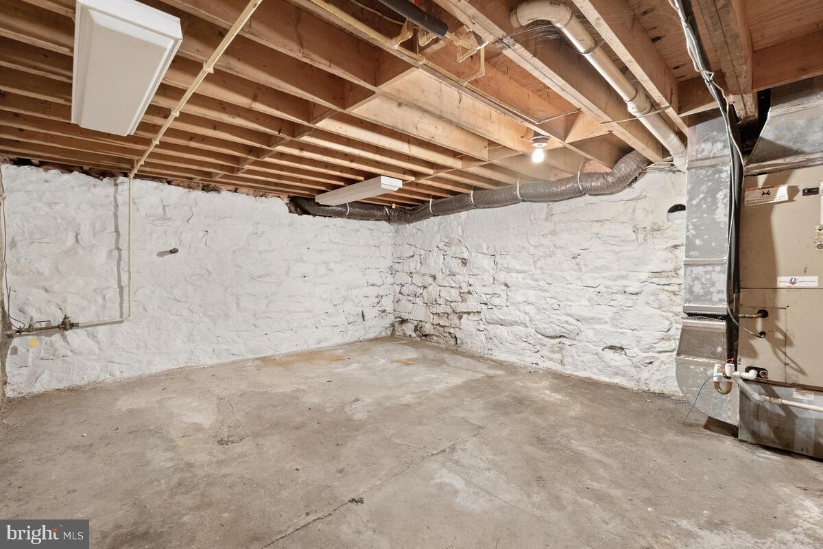 HAGERSTOWN - Residential