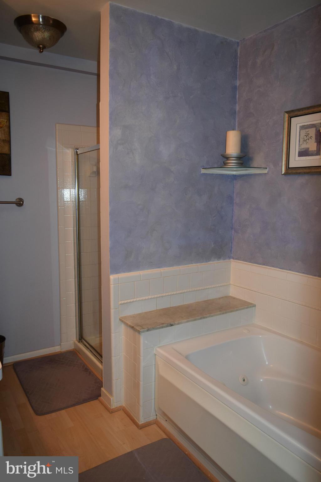 LAUREL LAKES - Residential