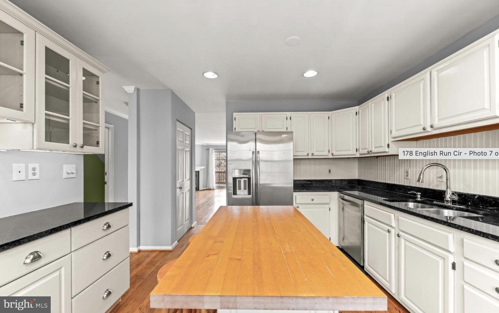 LOVETON FARMS - Residential Lease