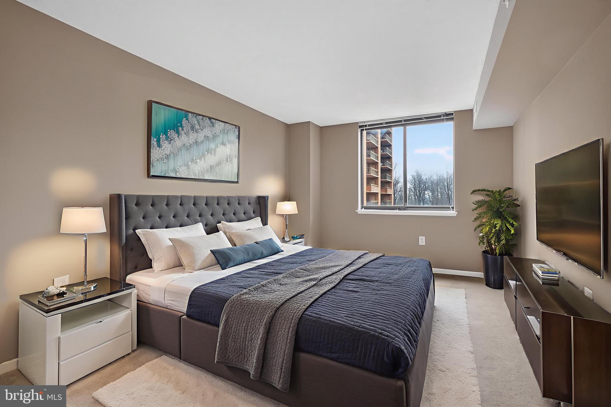 RENAISSANCE AT TYSONS - Residential