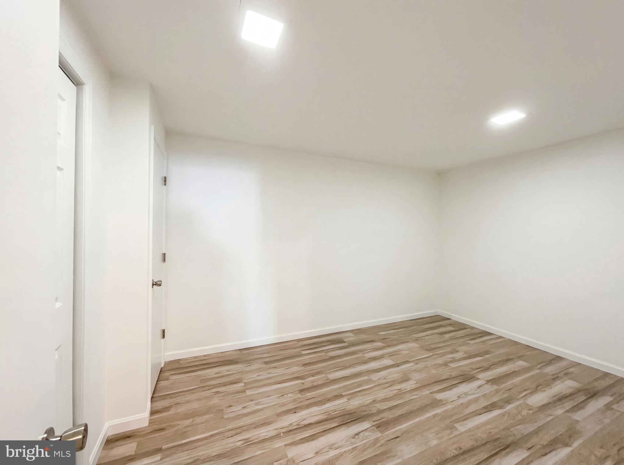 WAVERLY CROSSING - Residential