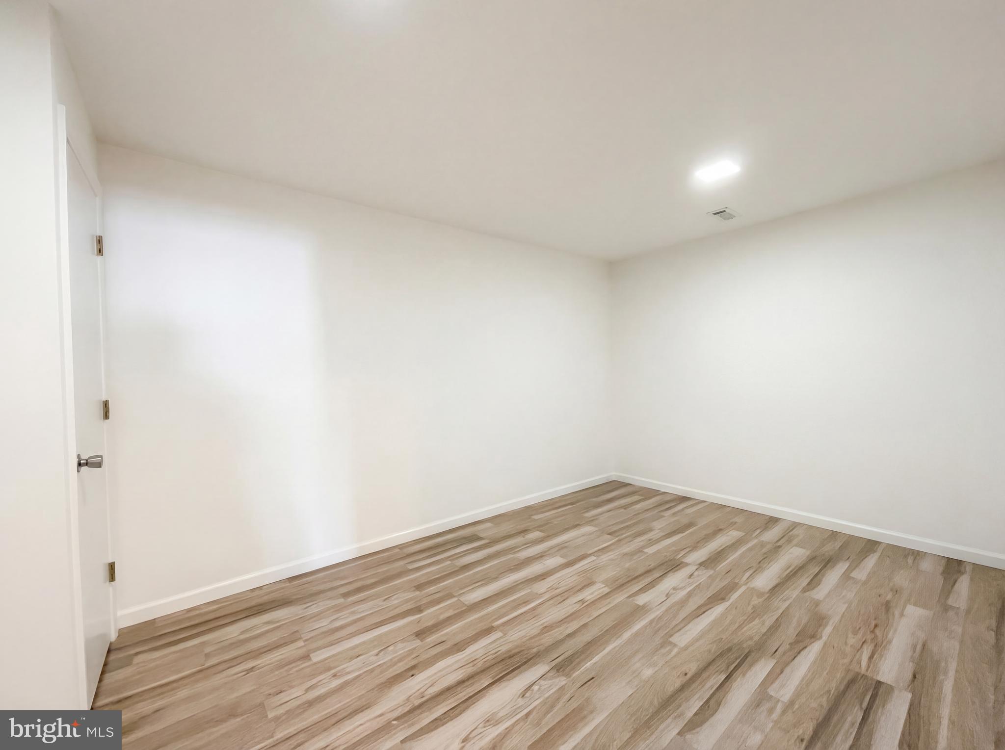 WAVERLY CROSSING - Residential