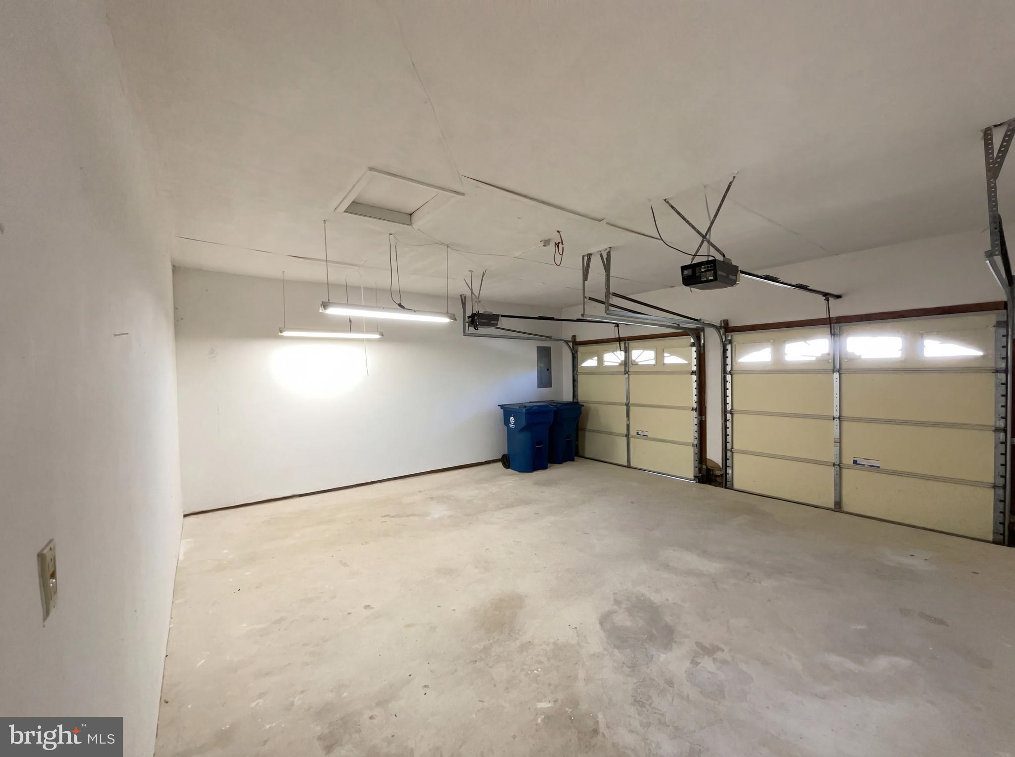 WAVERLY CROSSING - Residential