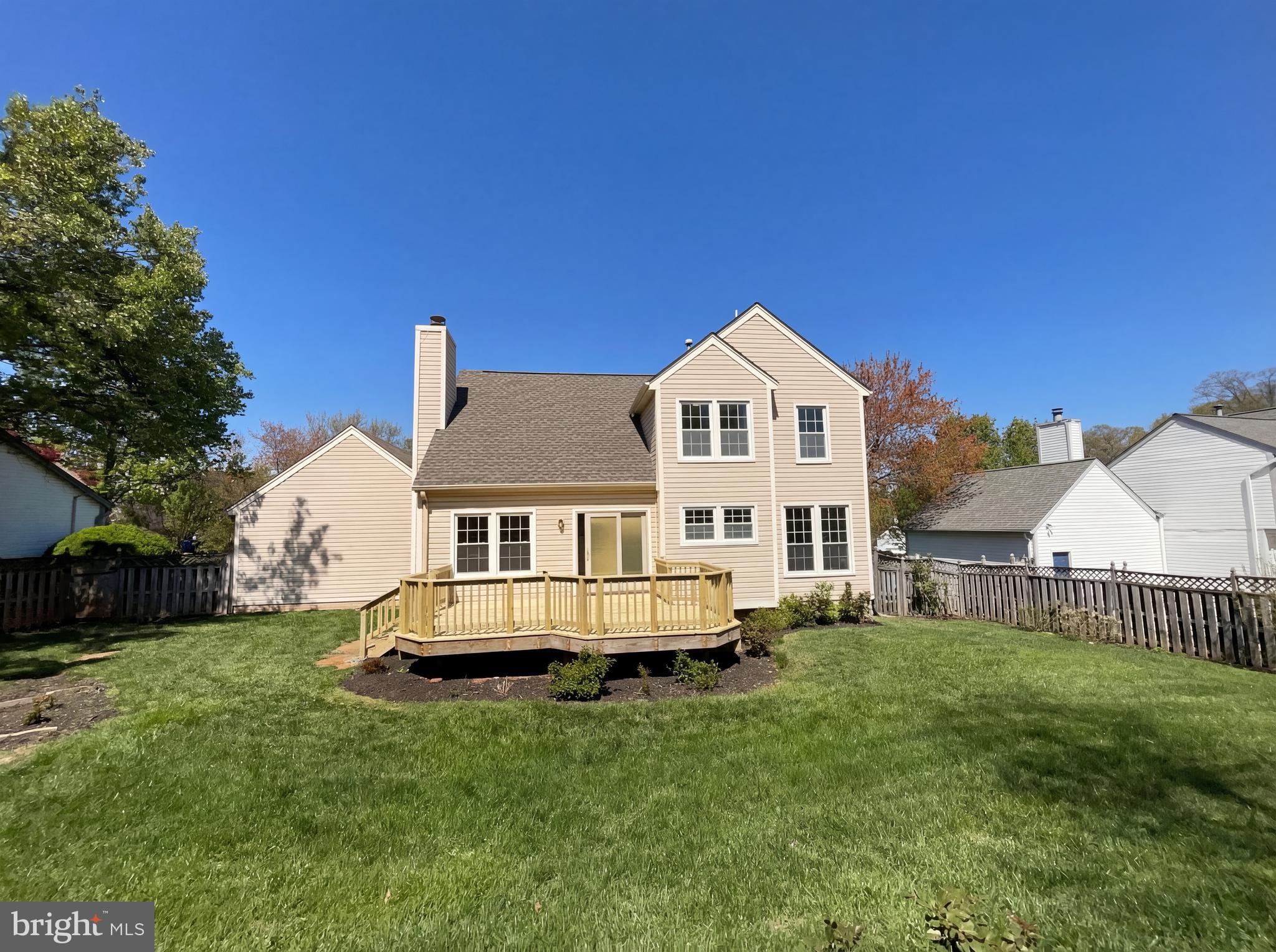 WAVERLY CROSSING - Residential