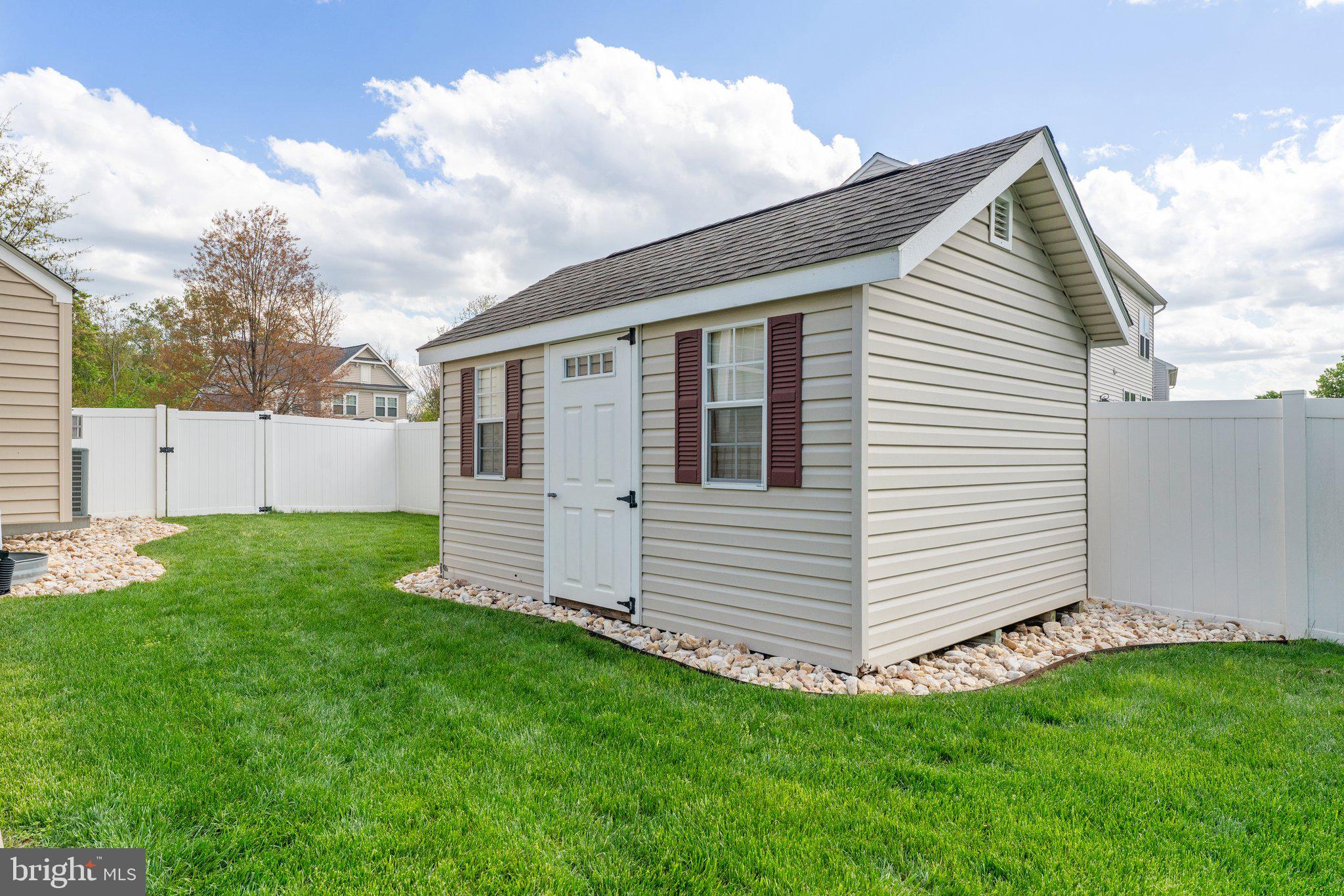 POWELLS LANDING - Residential