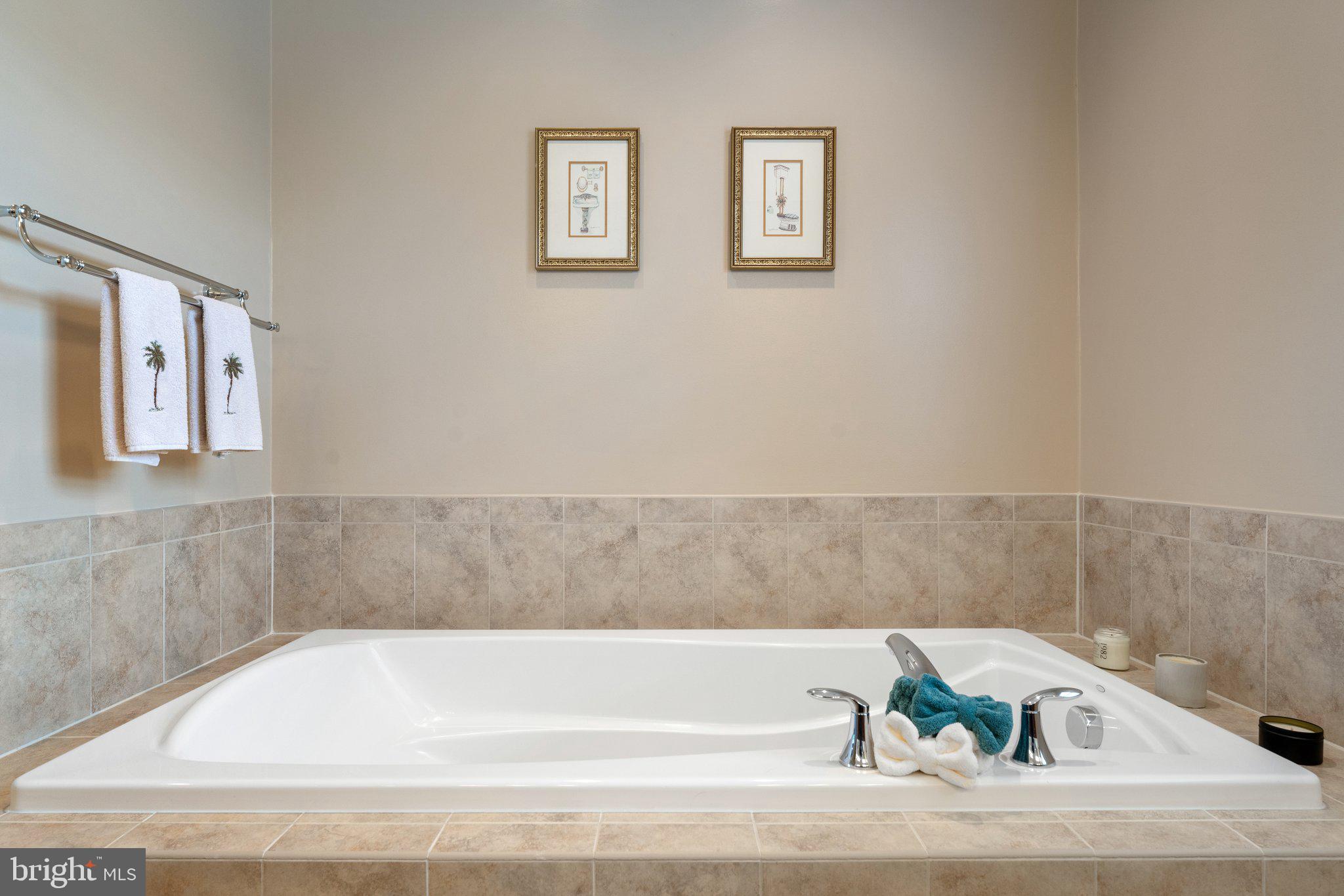 POWELLS LANDING - Residential