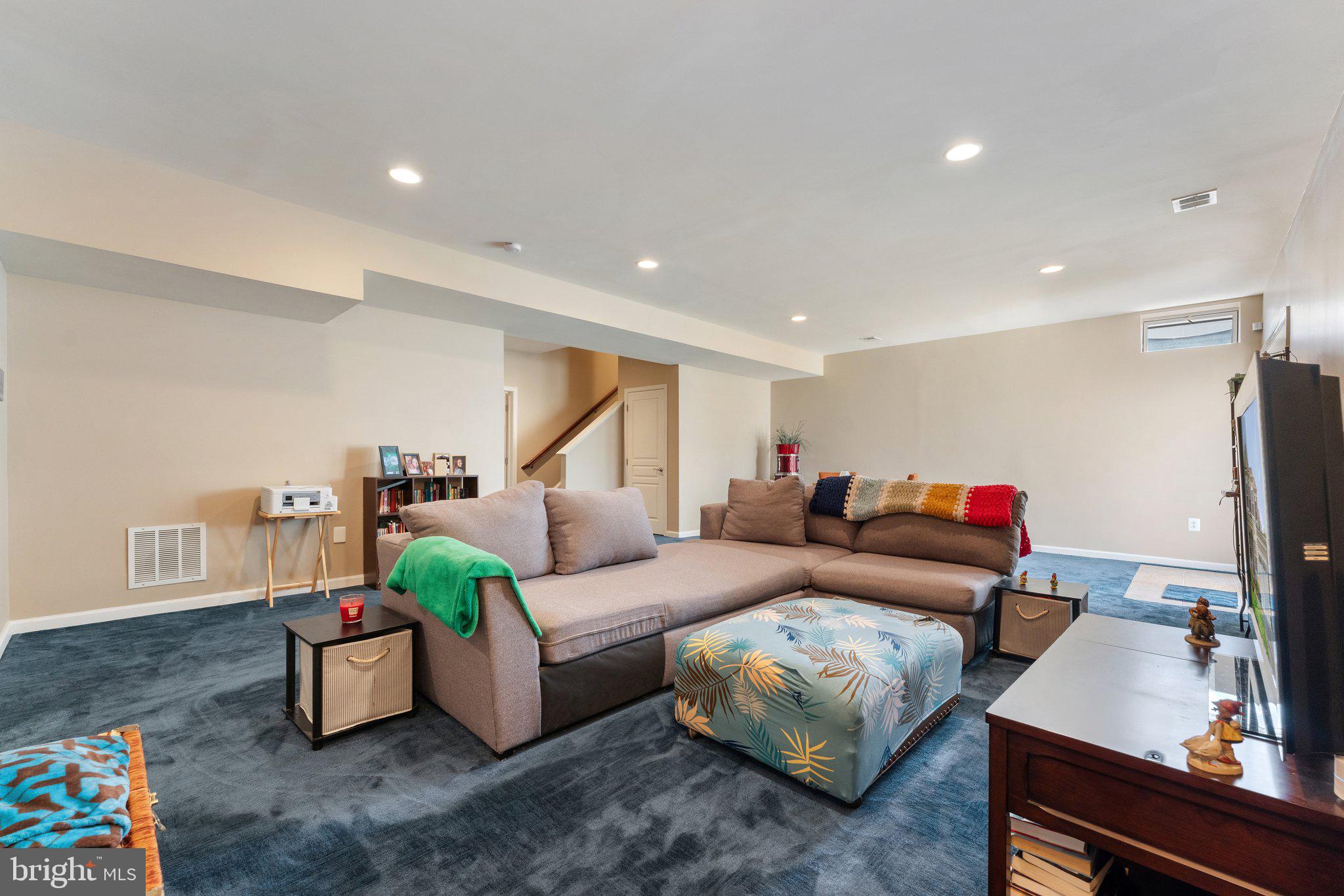 POWELLS LANDING - Residential