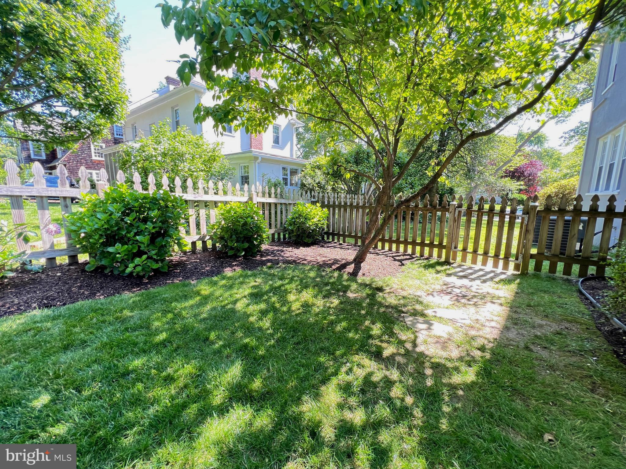 CEDARCROFT HISTORIC DISTRICT - Residential
