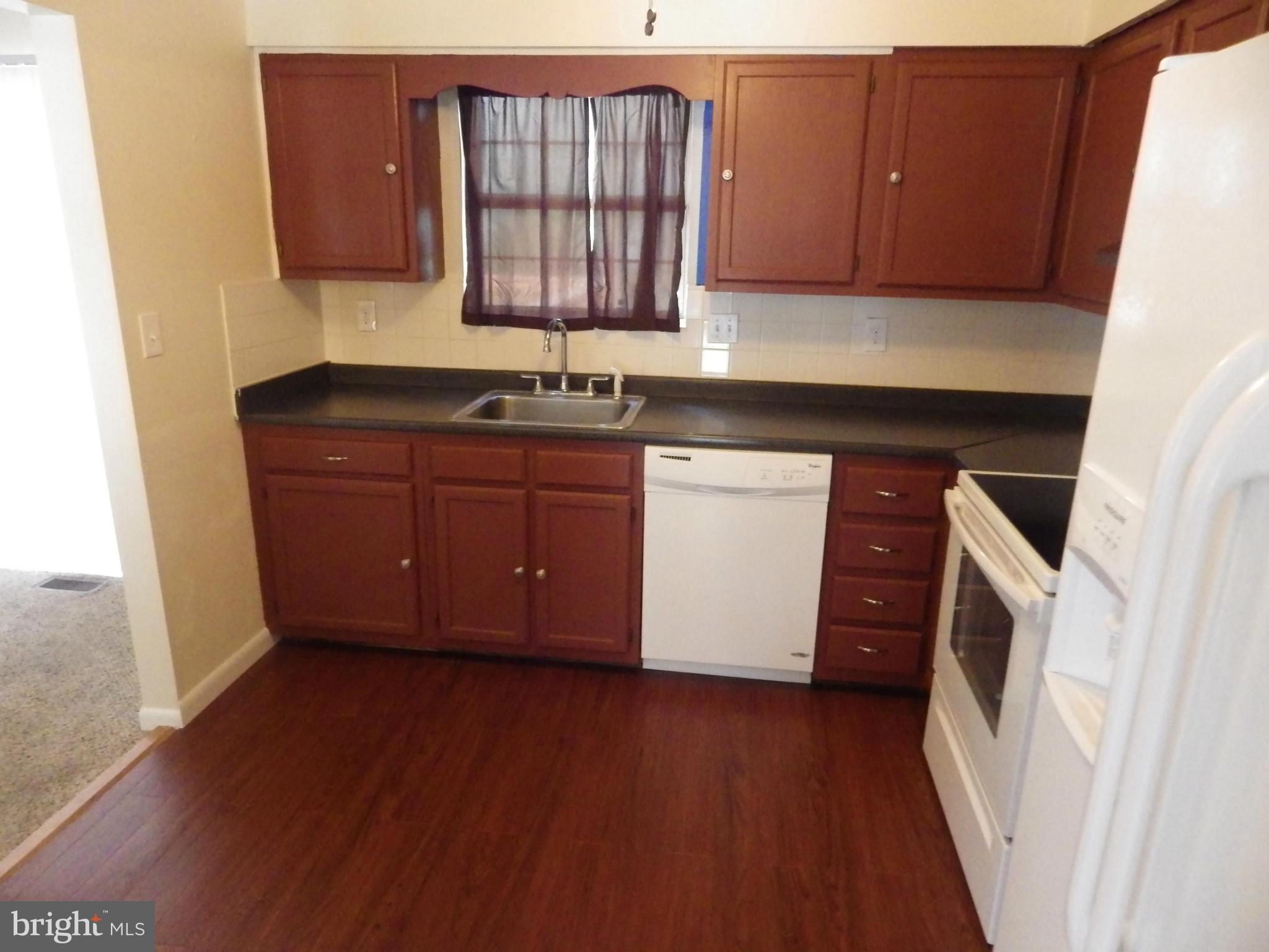 GLENARDEN HEIGHTS - Residential