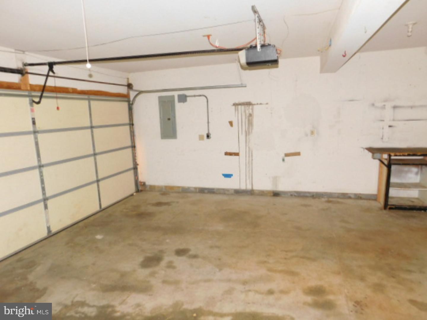 MAIDENCREEK - Residential