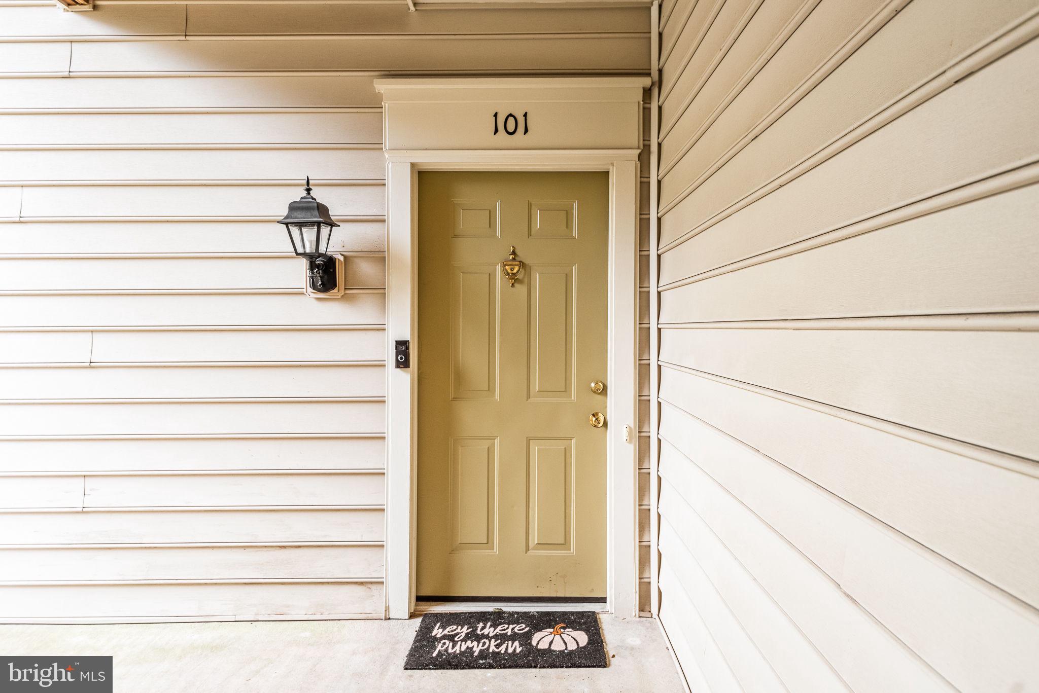 8202 CATBIRD CIRCLE 101