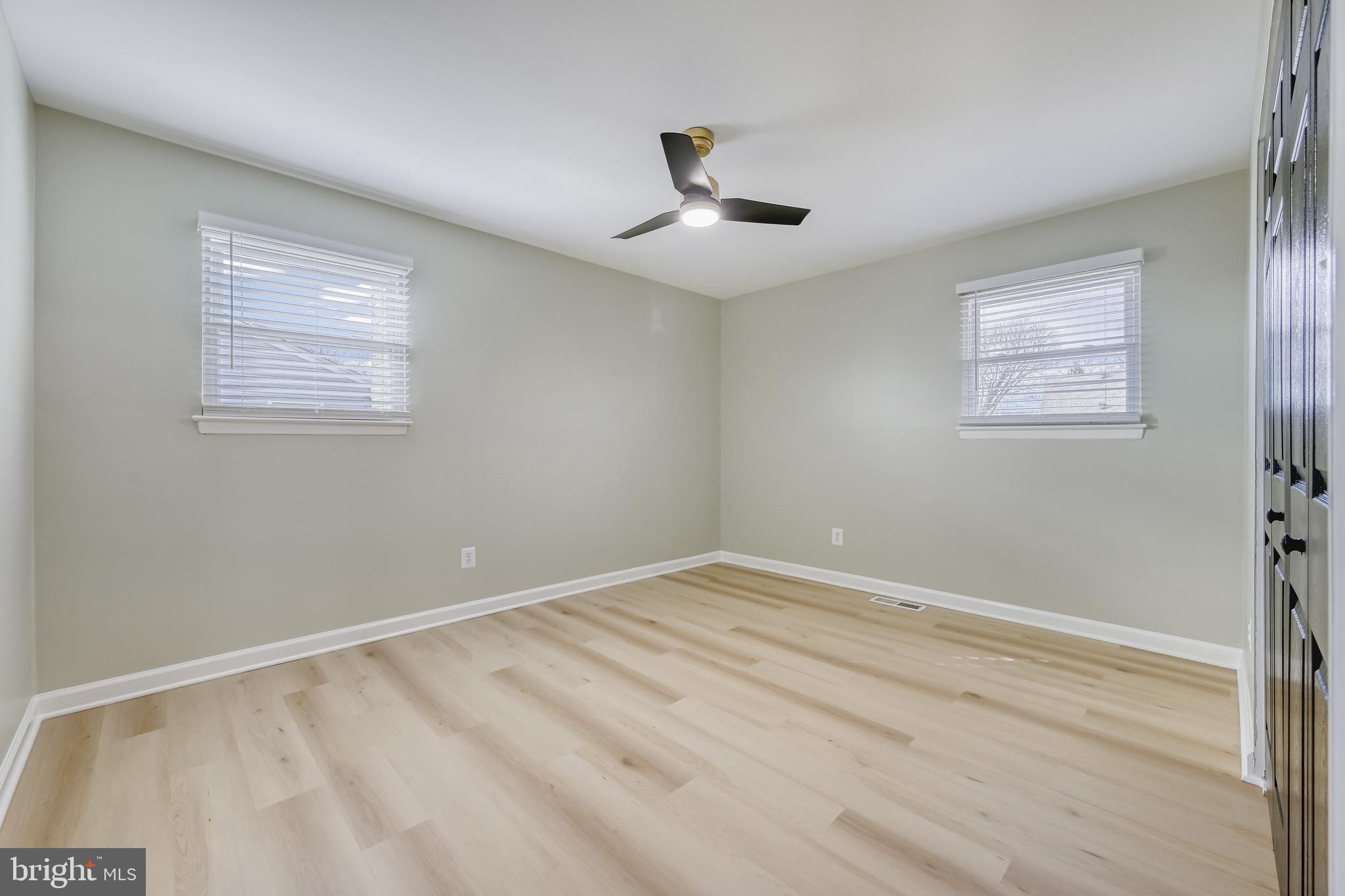 LODGE FOREST MANOR - Residential