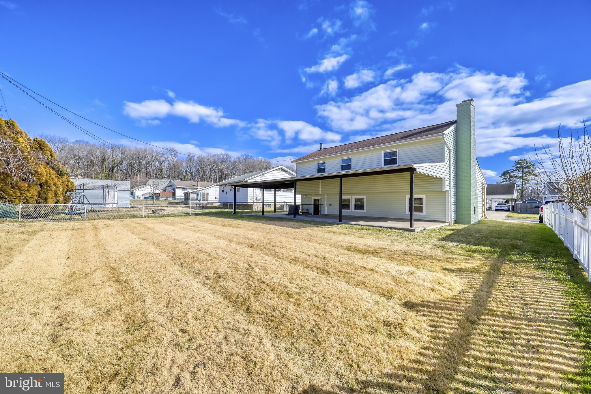 LODGE FOREST MANOR - Residential