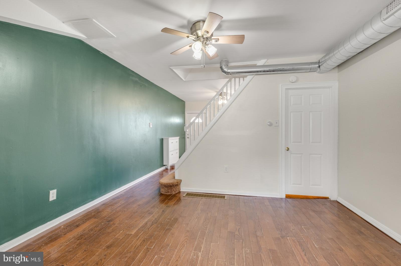 NORRIS SQUARE - Residential Lease