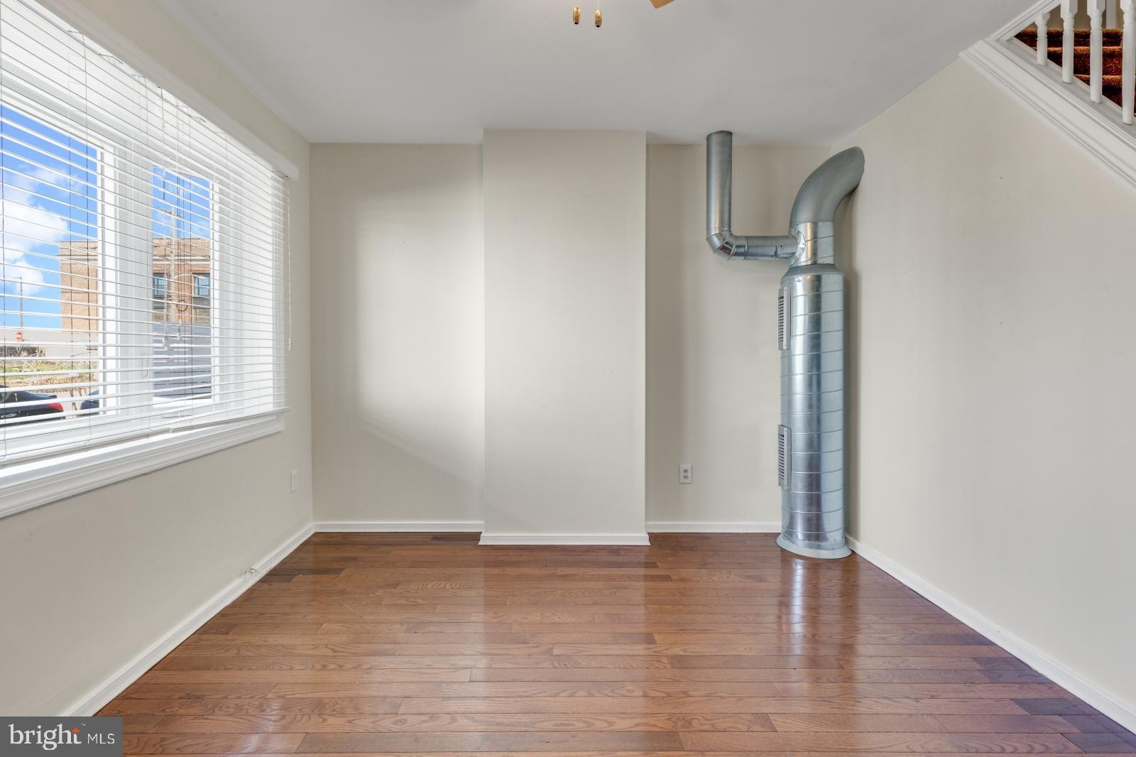 NORRIS SQUARE - Residential Lease