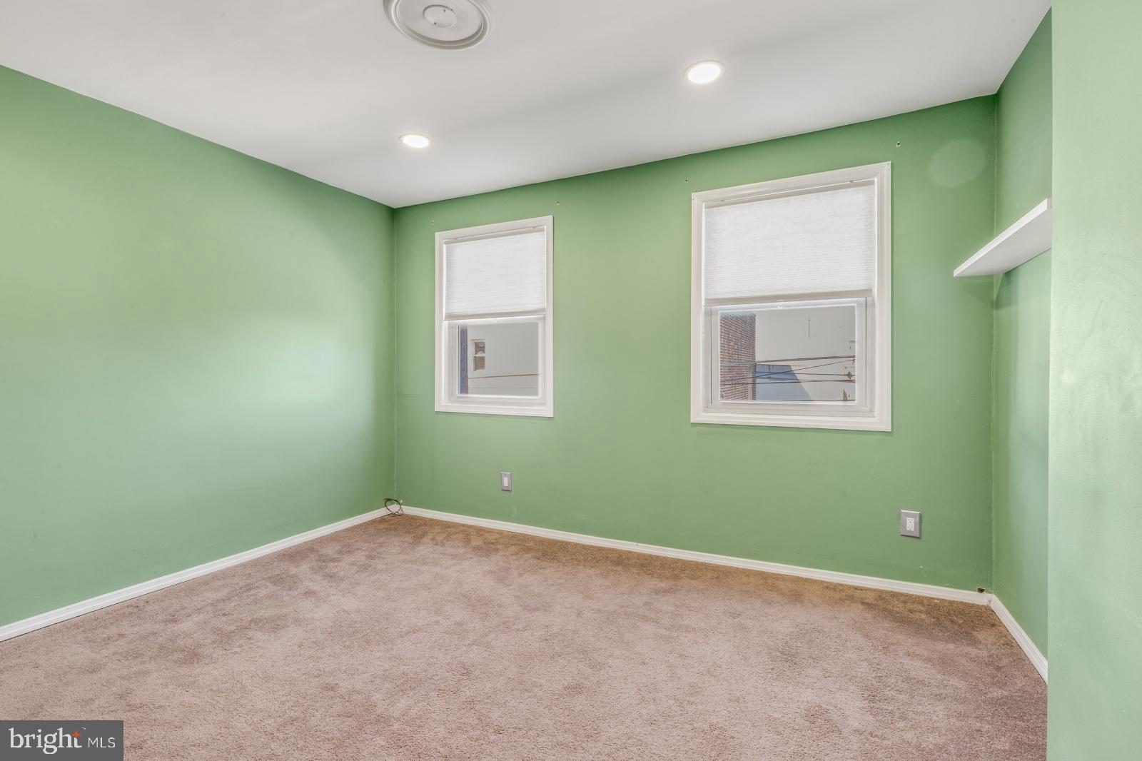 NORRIS SQUARE - Residential Lease