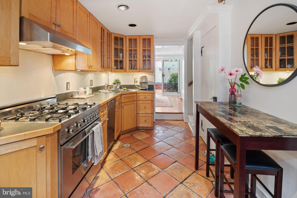 Photo of 143 Fitzwater Street, PHILADELPHIA, PA 19147 (MLS # PAPH2567284)